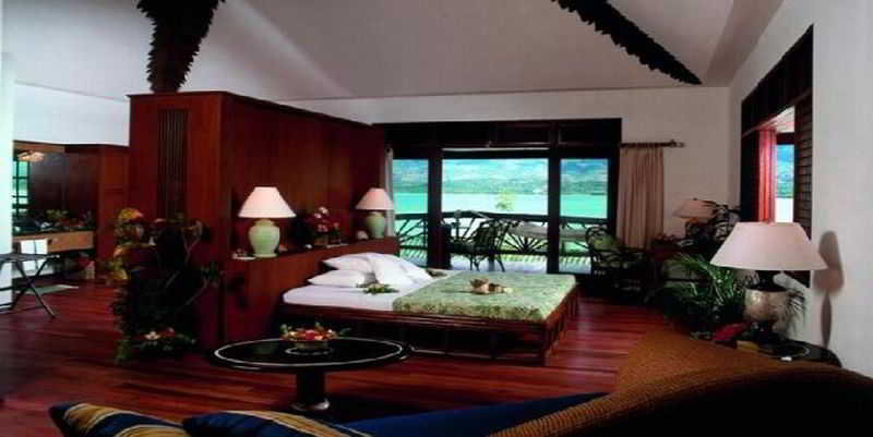 Badian Island Wellness Resort