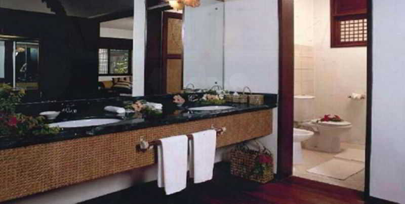 Badian Island Wellness Resort
