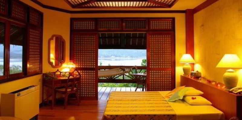 Badian Island Wellness Resort