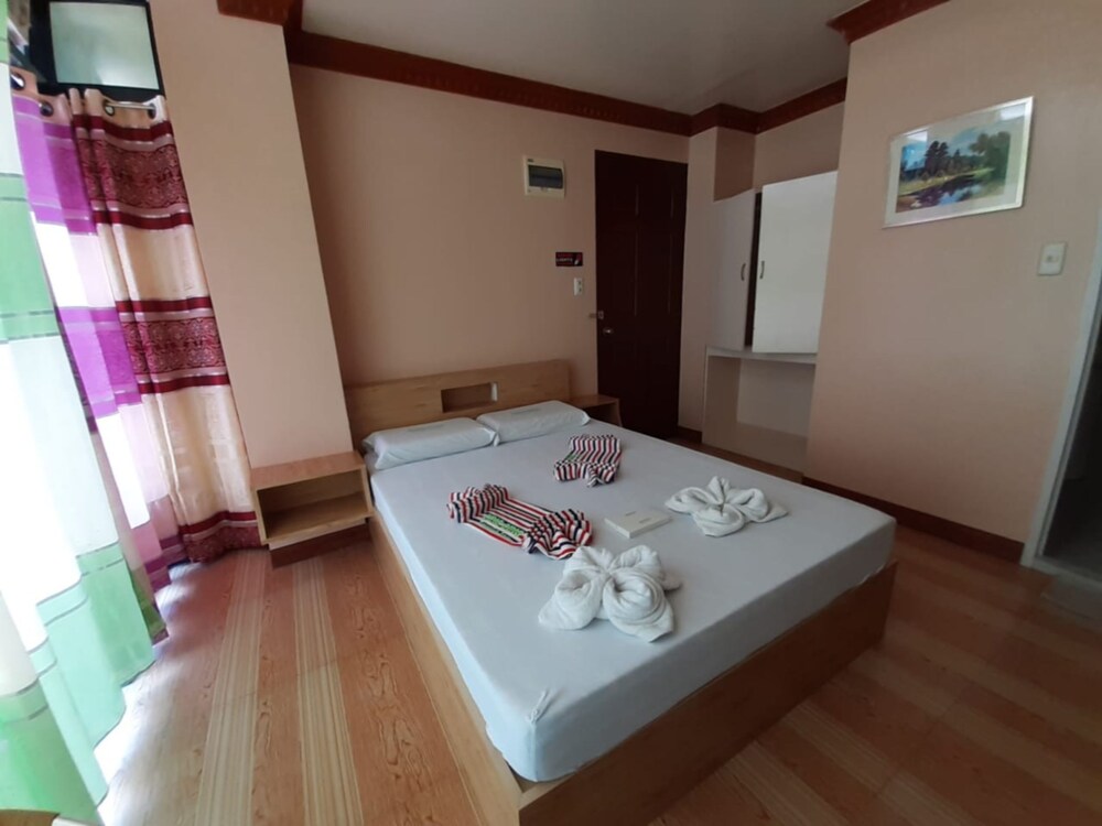 Ging Ging Tourist Inn by OYO Rooms