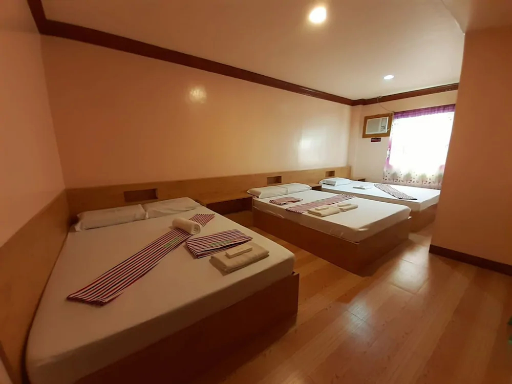Ging Ging Tourist Inn by OYO Rooms
