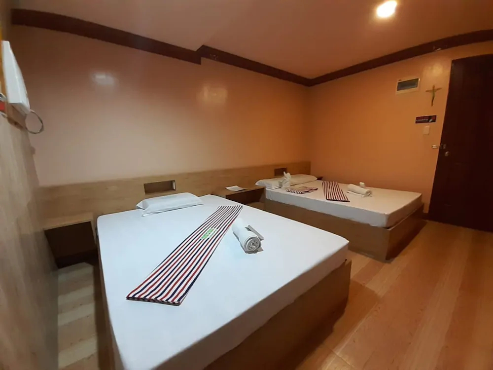 Ging Ging Tourist Inn by OYO Rooms