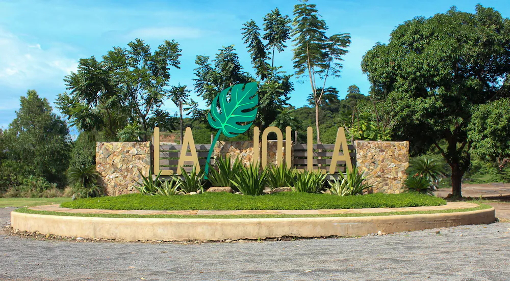 La Jolla Luxury Beach Resort