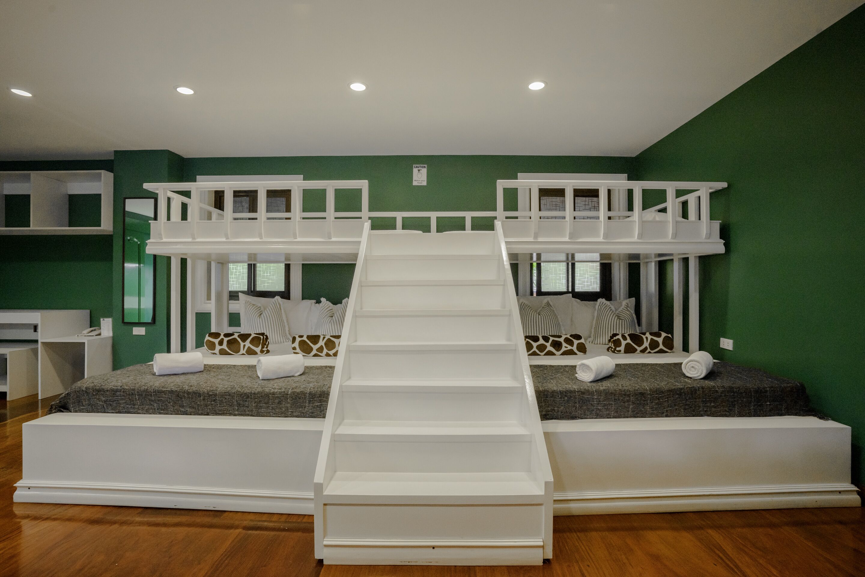 Capital O 729 Oak And Stone Bed And Breakfast
