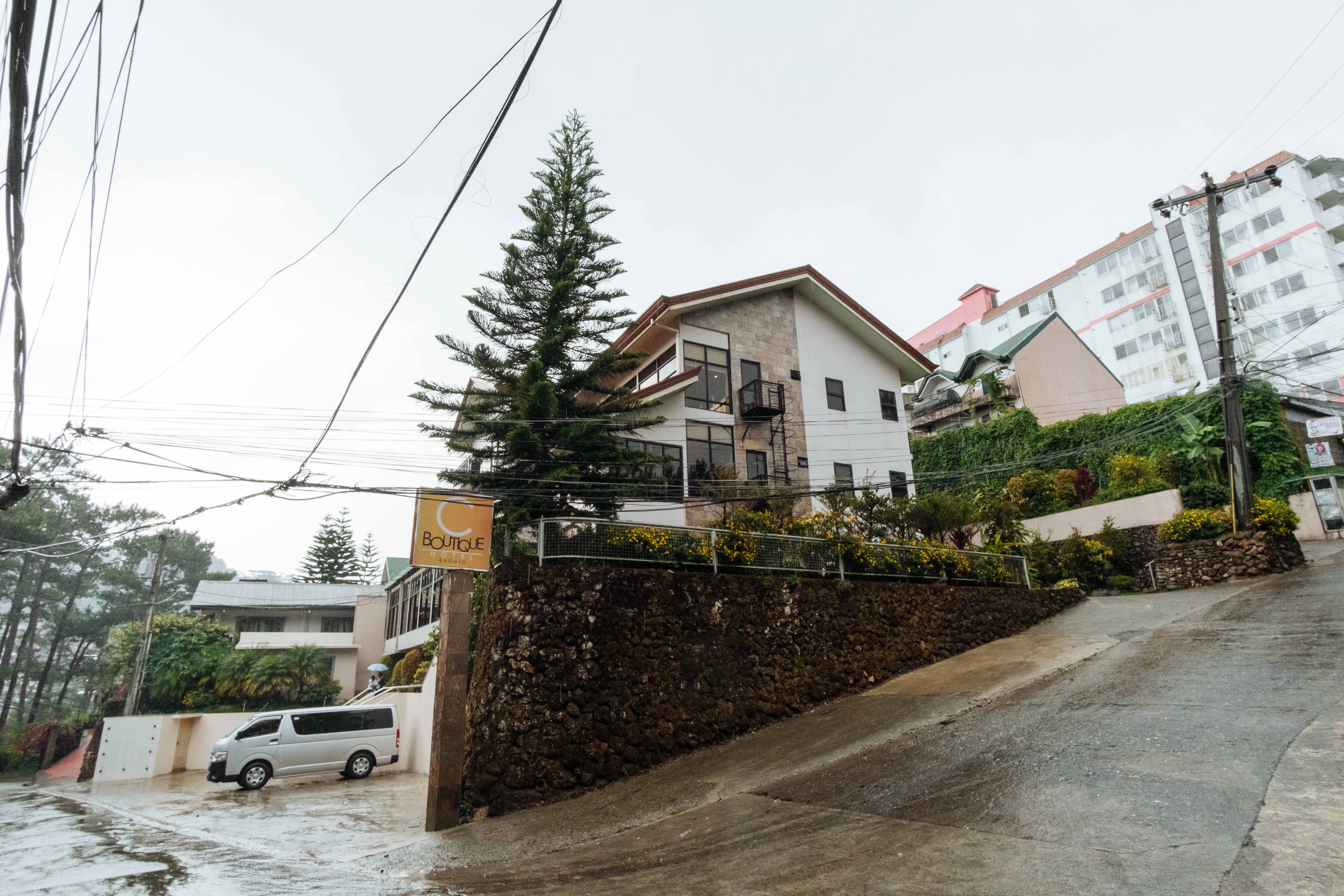 C Boutique Hotel by RedDoorz