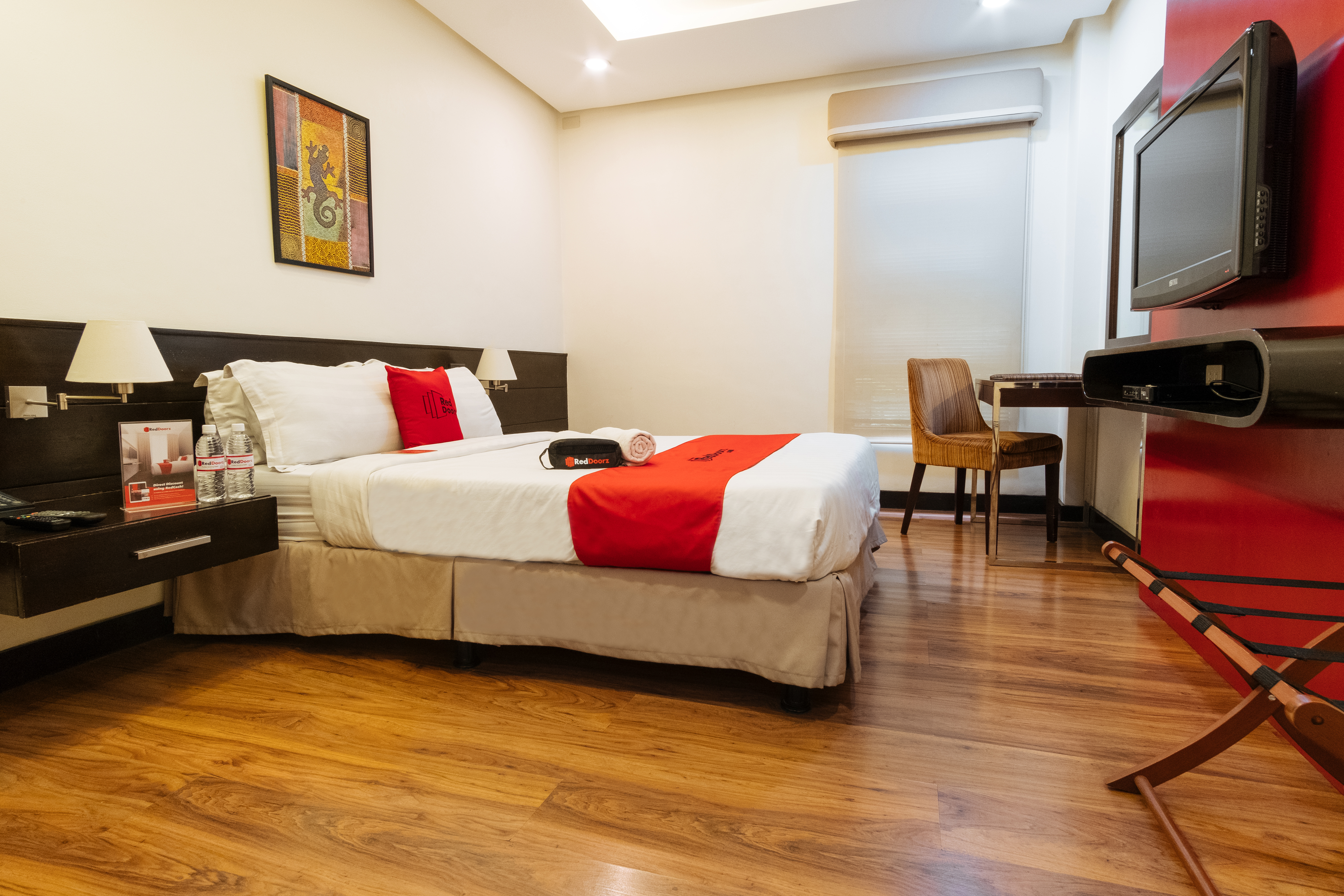 C Boutique Hotel by RedDoorz