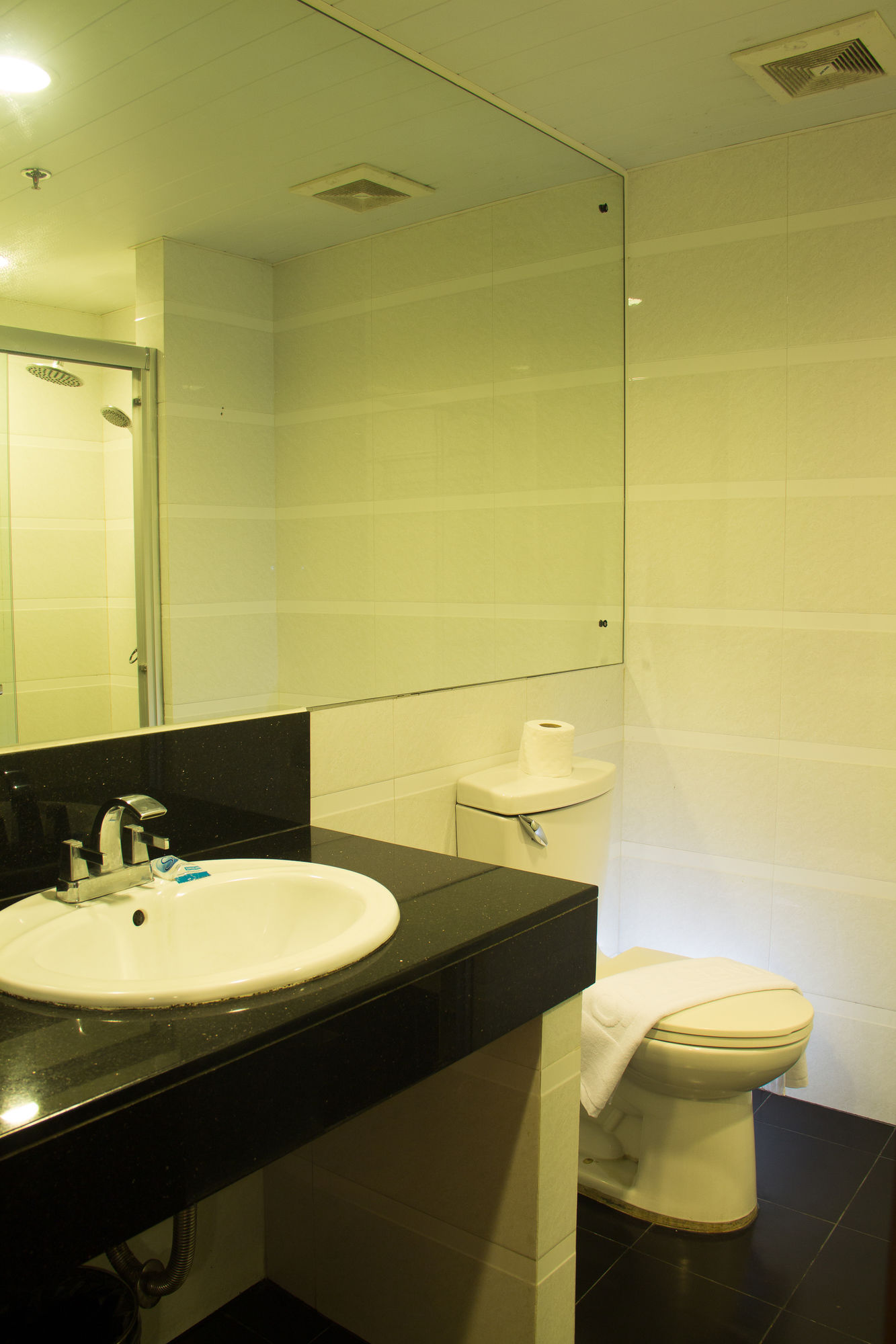 City Center Hotel