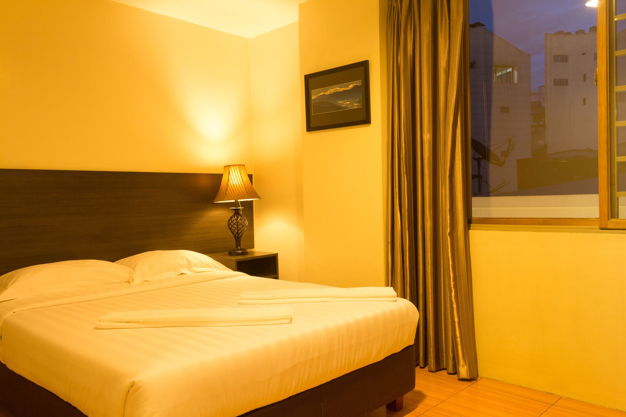 City Center Hotel