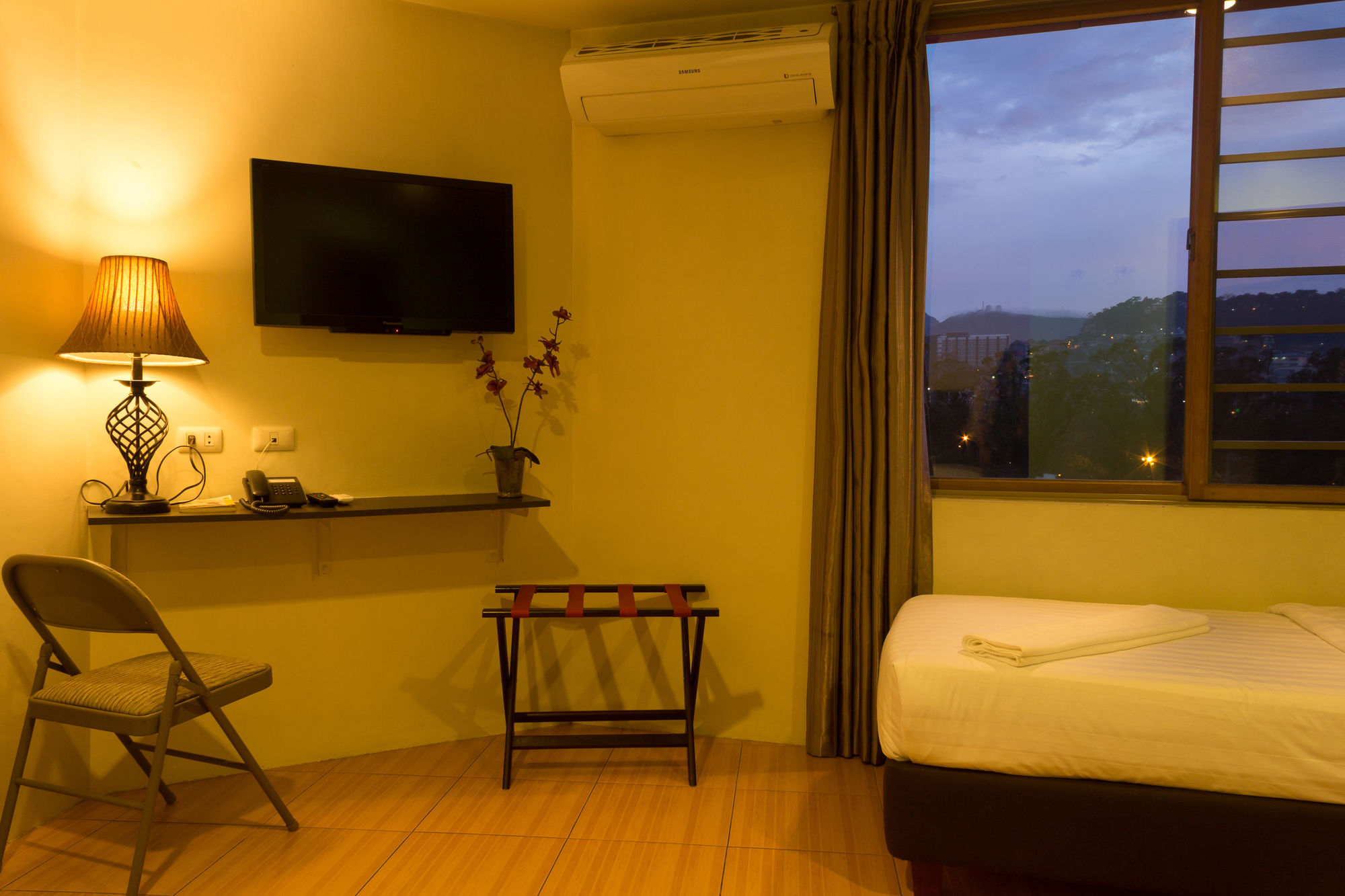 City Center Hotel