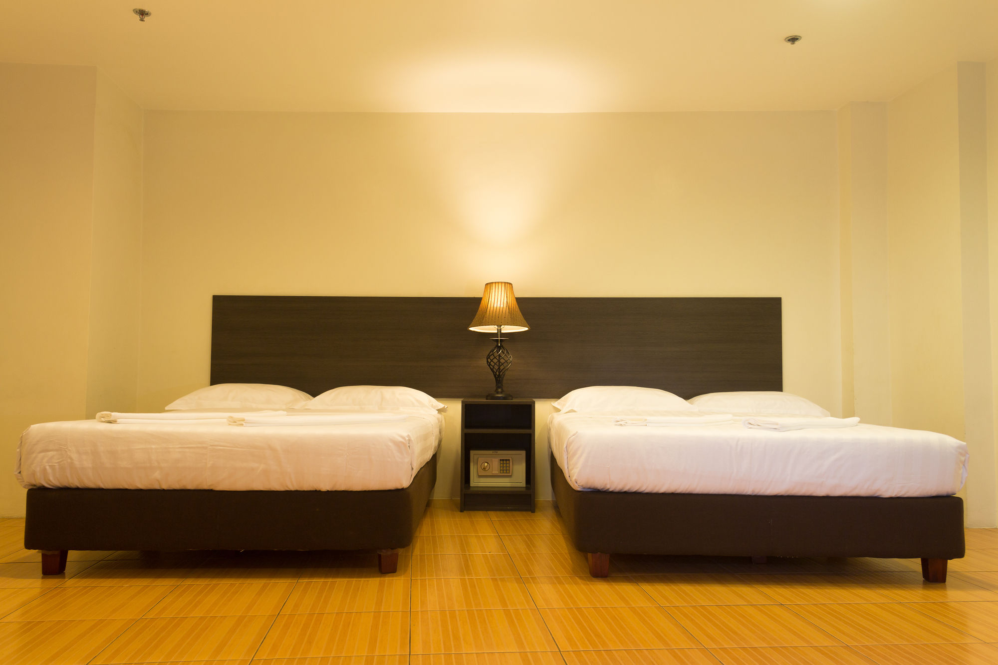 City Center Hotel