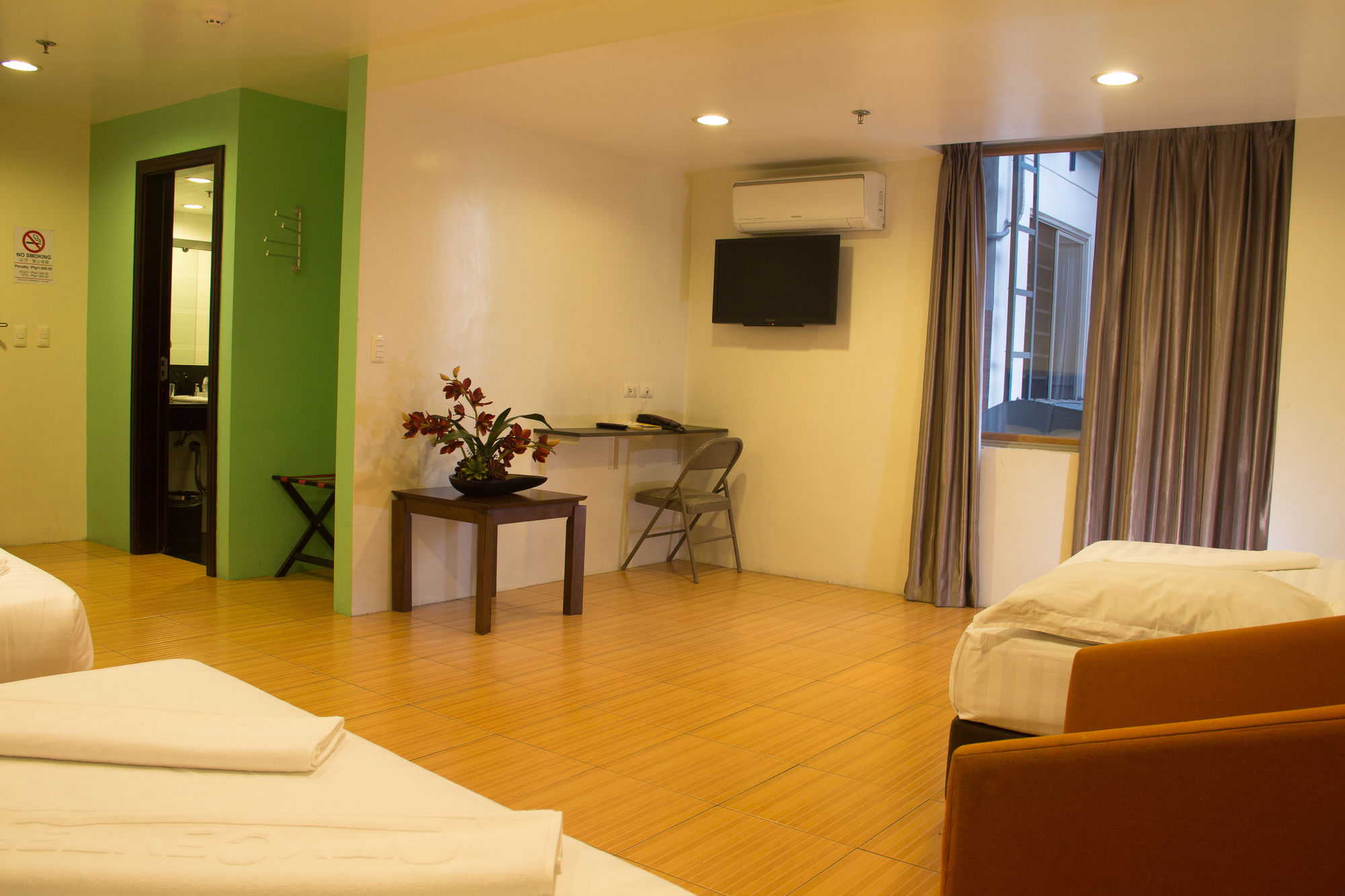 City Center Hotel