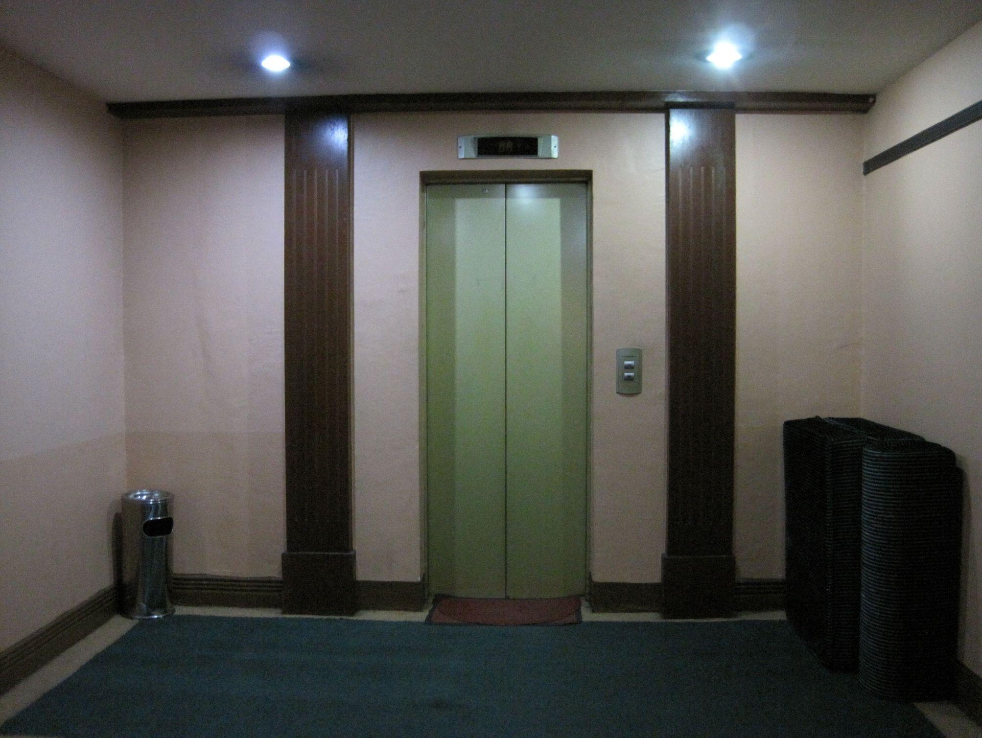 City Travel Hotel