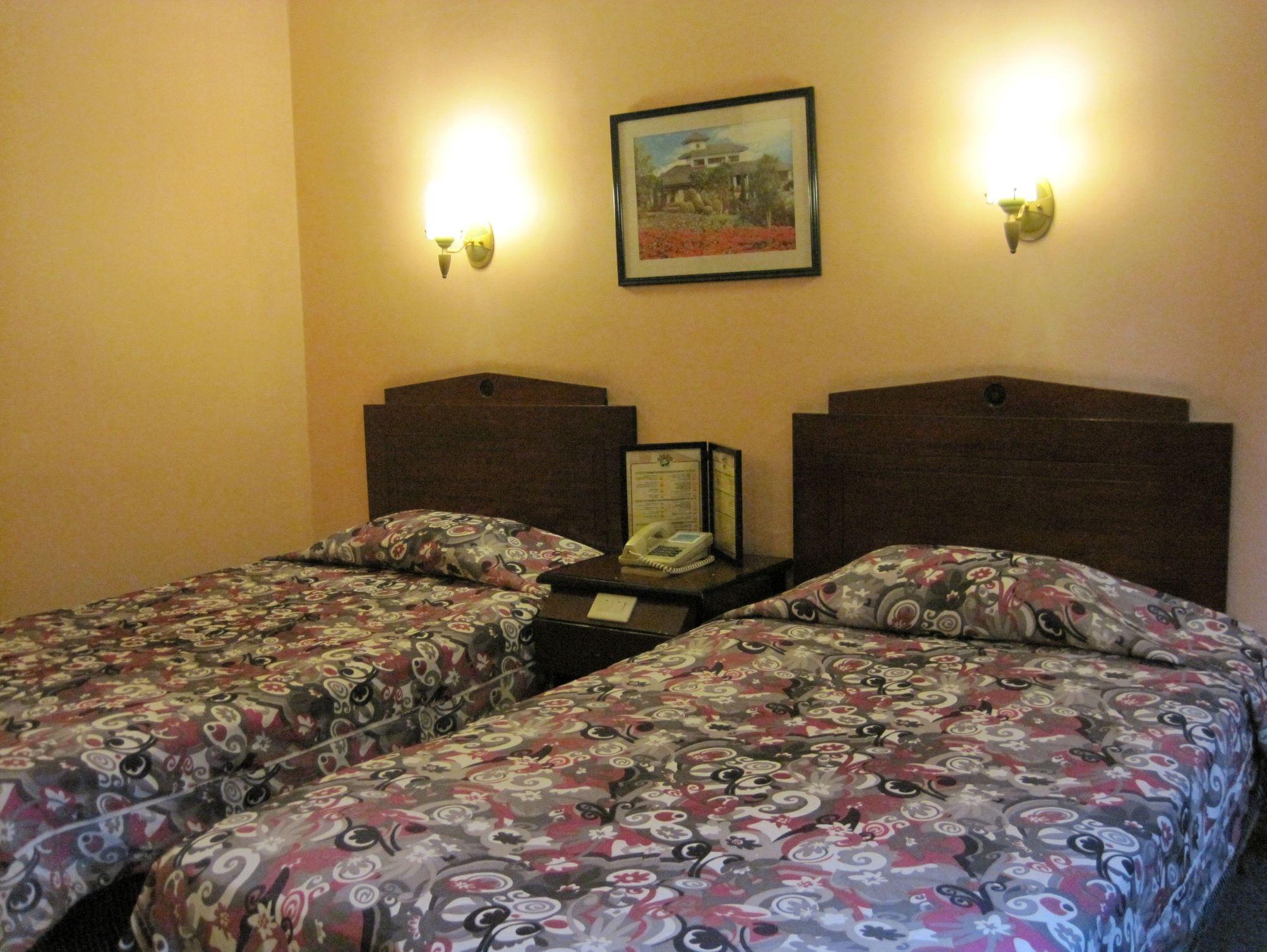 City Travel Hotel