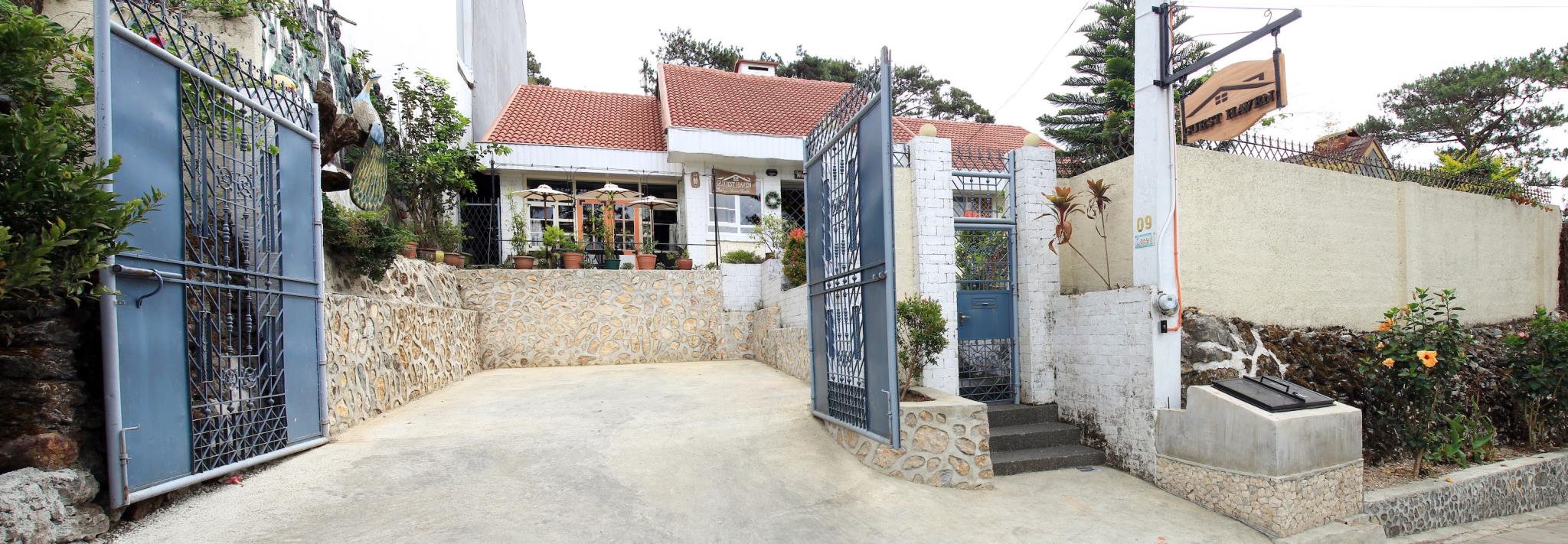 Guest Haven Chalet