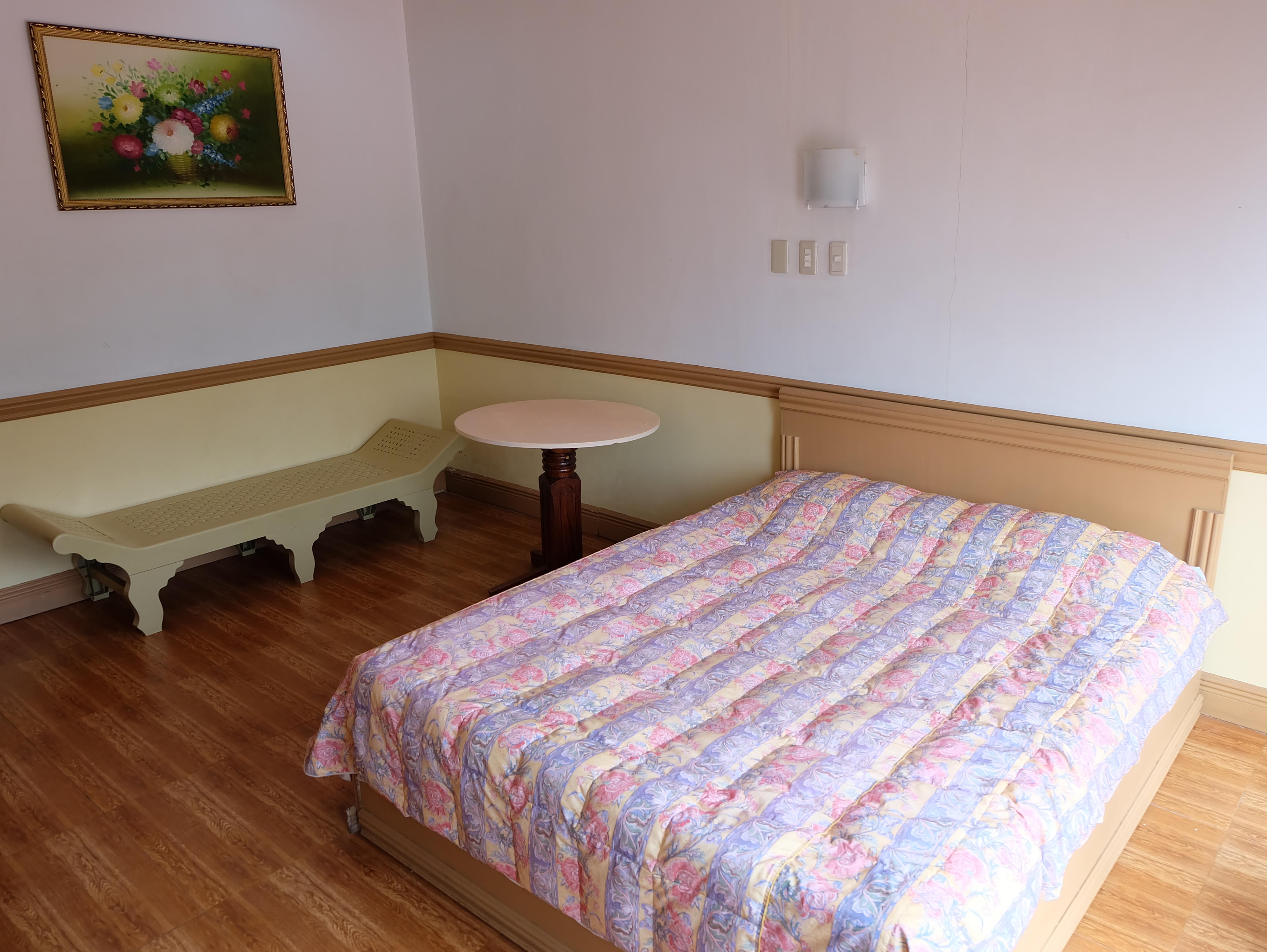 Hotel Henrico Legarda