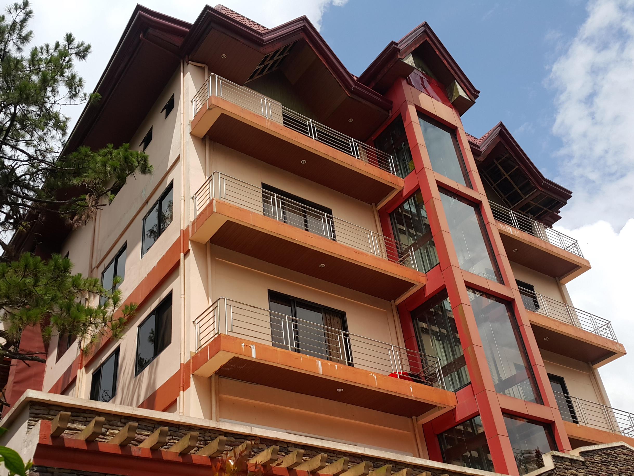 Hotel Henrico Legarda
