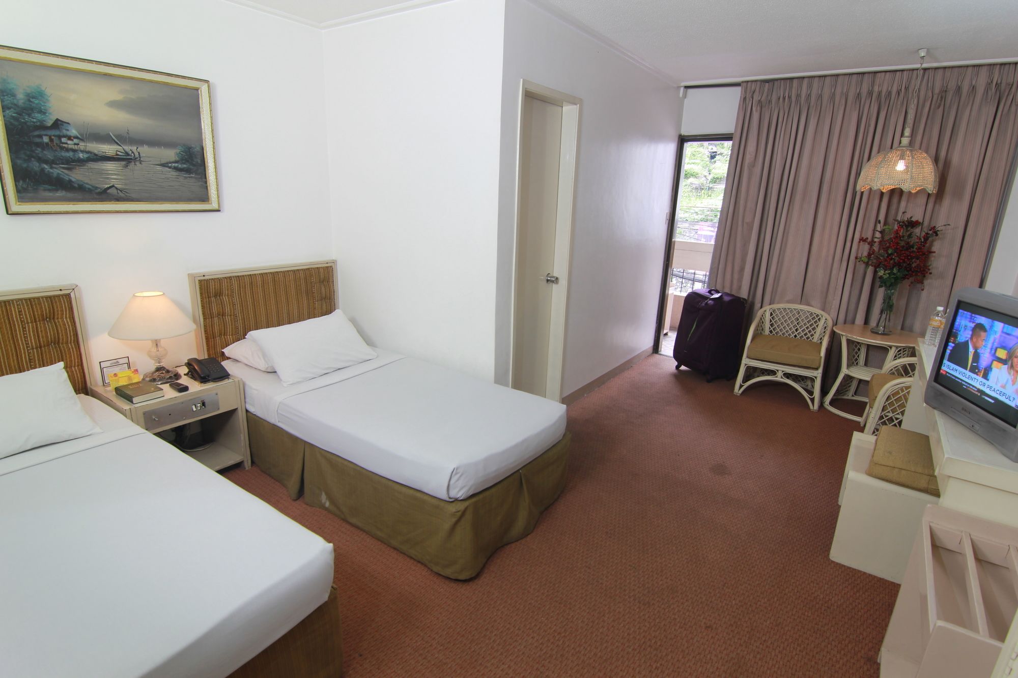 Hotel Supreme