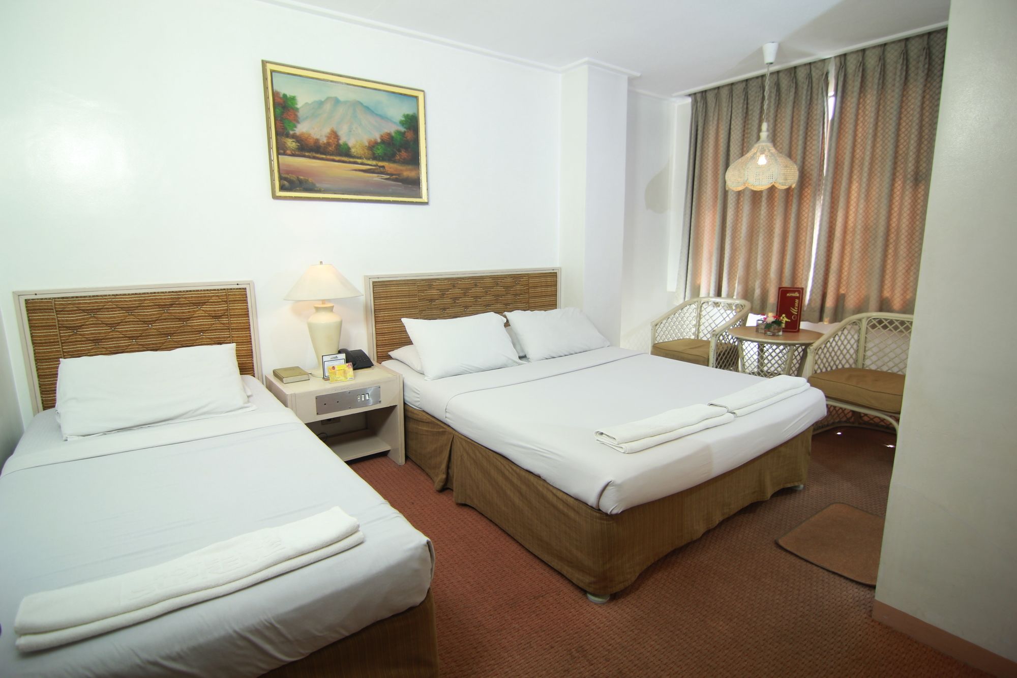 Hotel Supreme