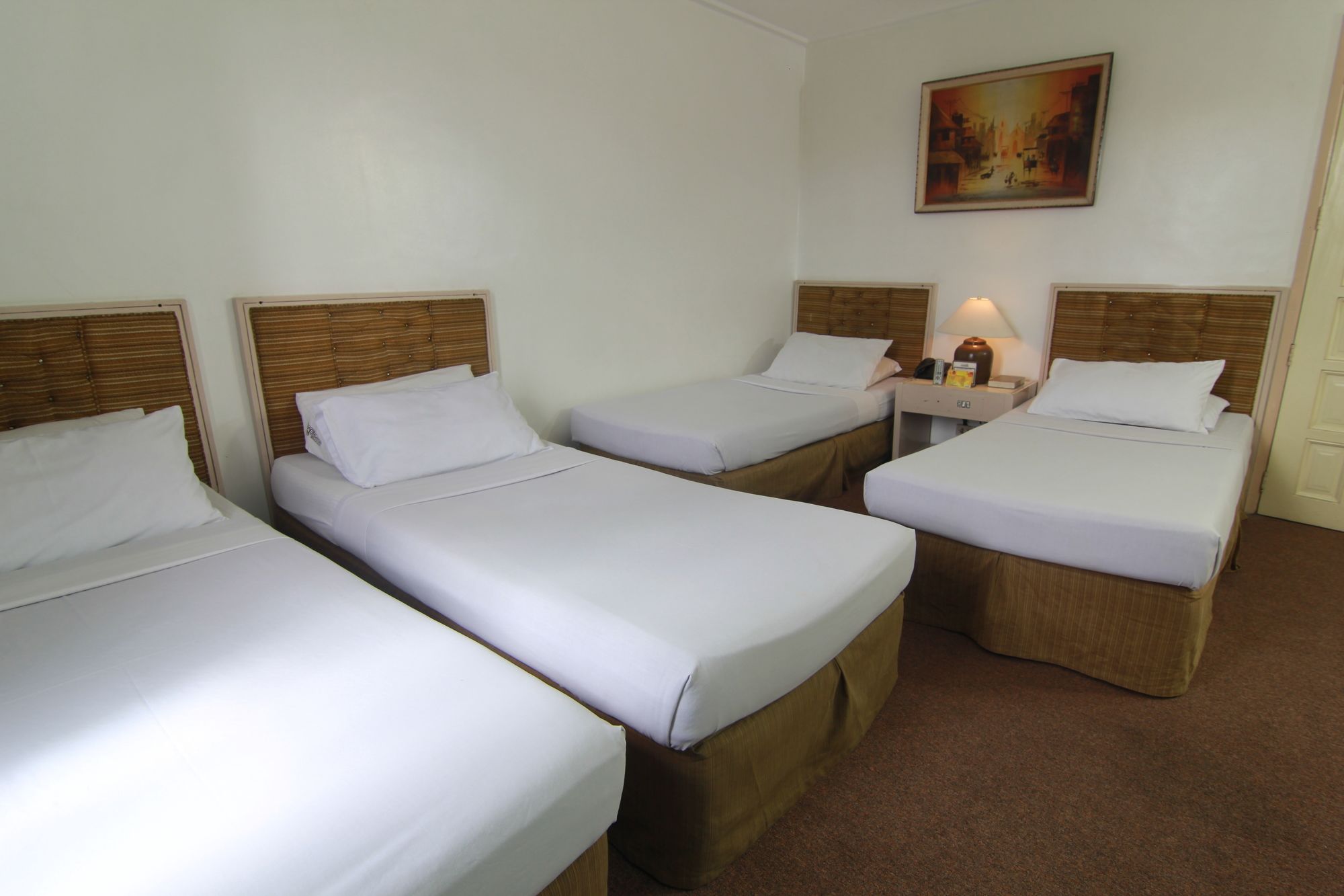 Hotel Supreme