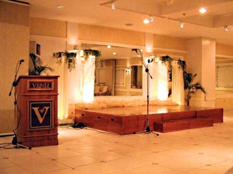 Hotel Veniz