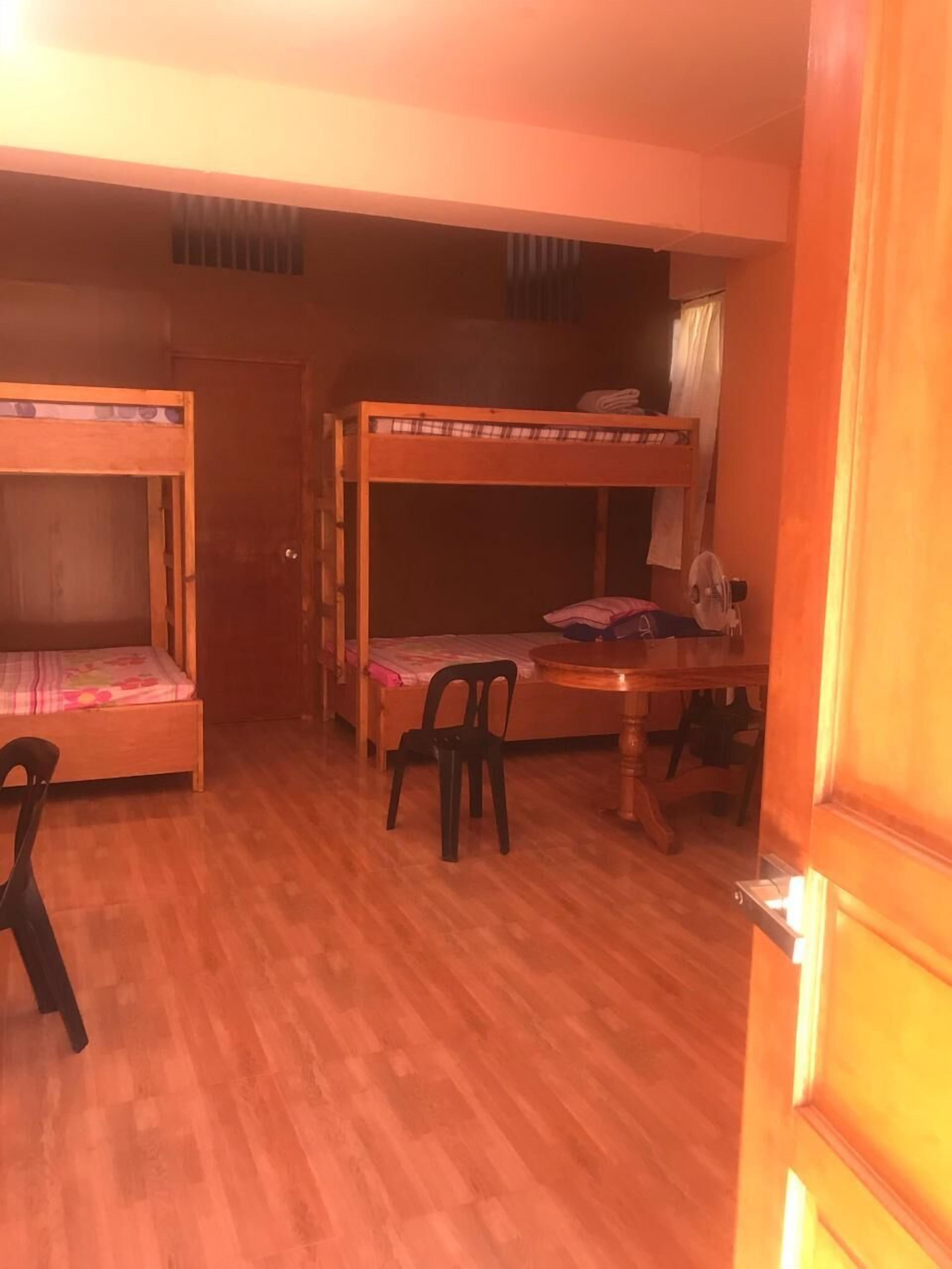 Jmm Apartelle & Transient by OYO Rooms