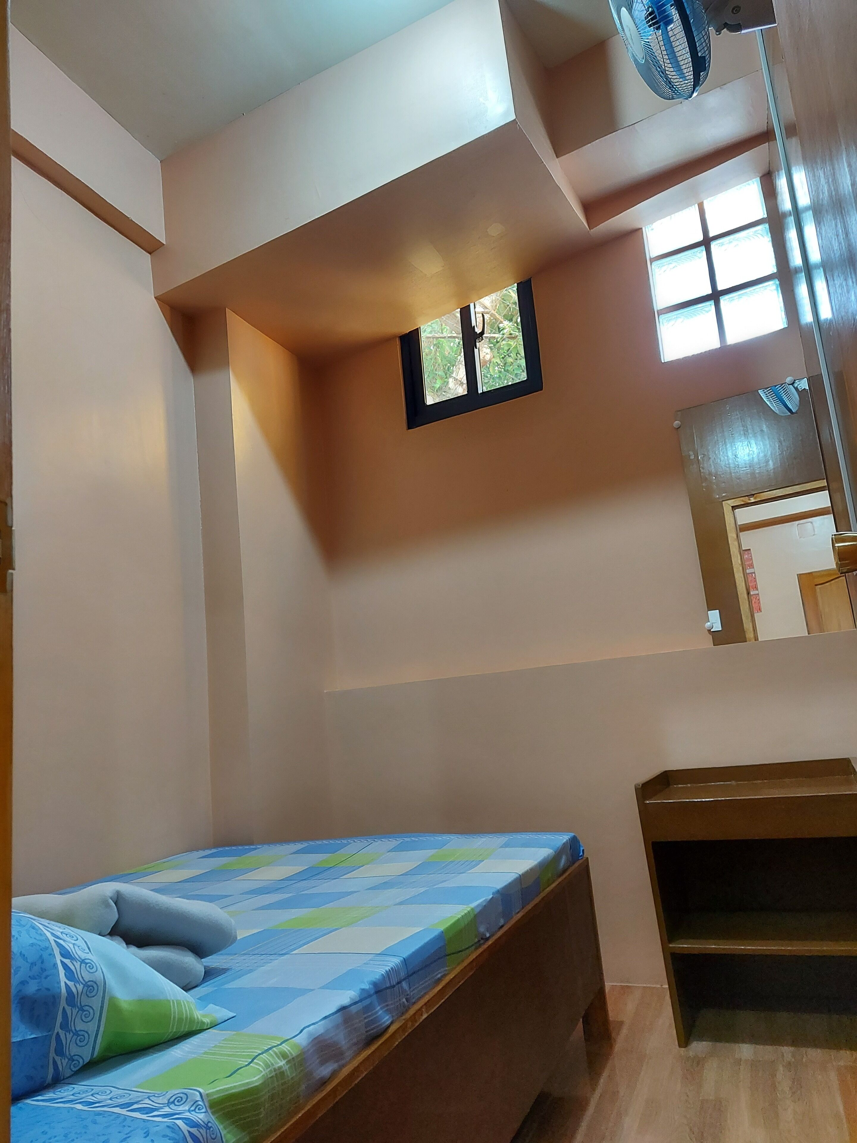 Jmm Apartelle & Transient by OYO Rooms