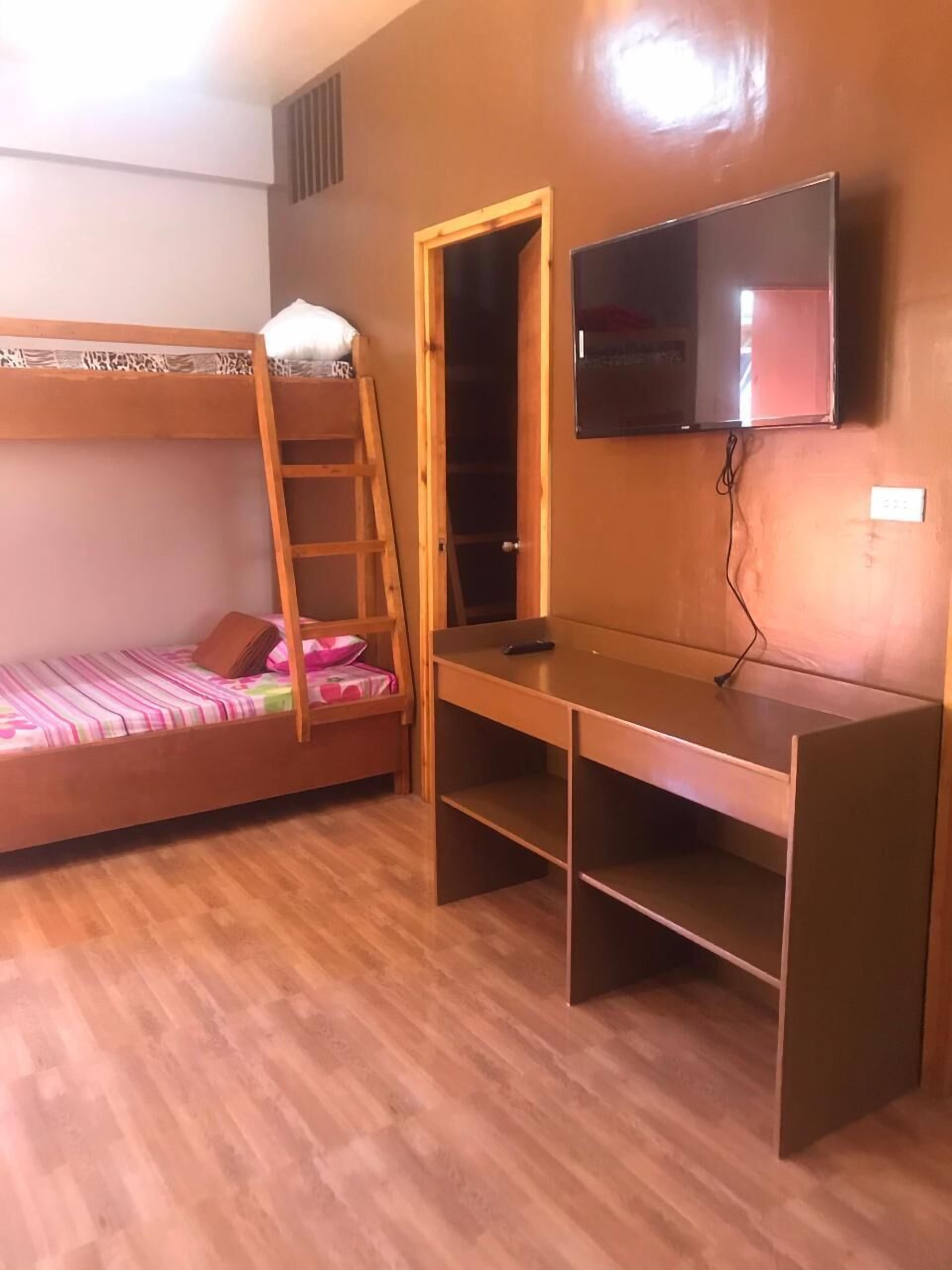 Jmm Apartelle & Transient by OYO Rooms