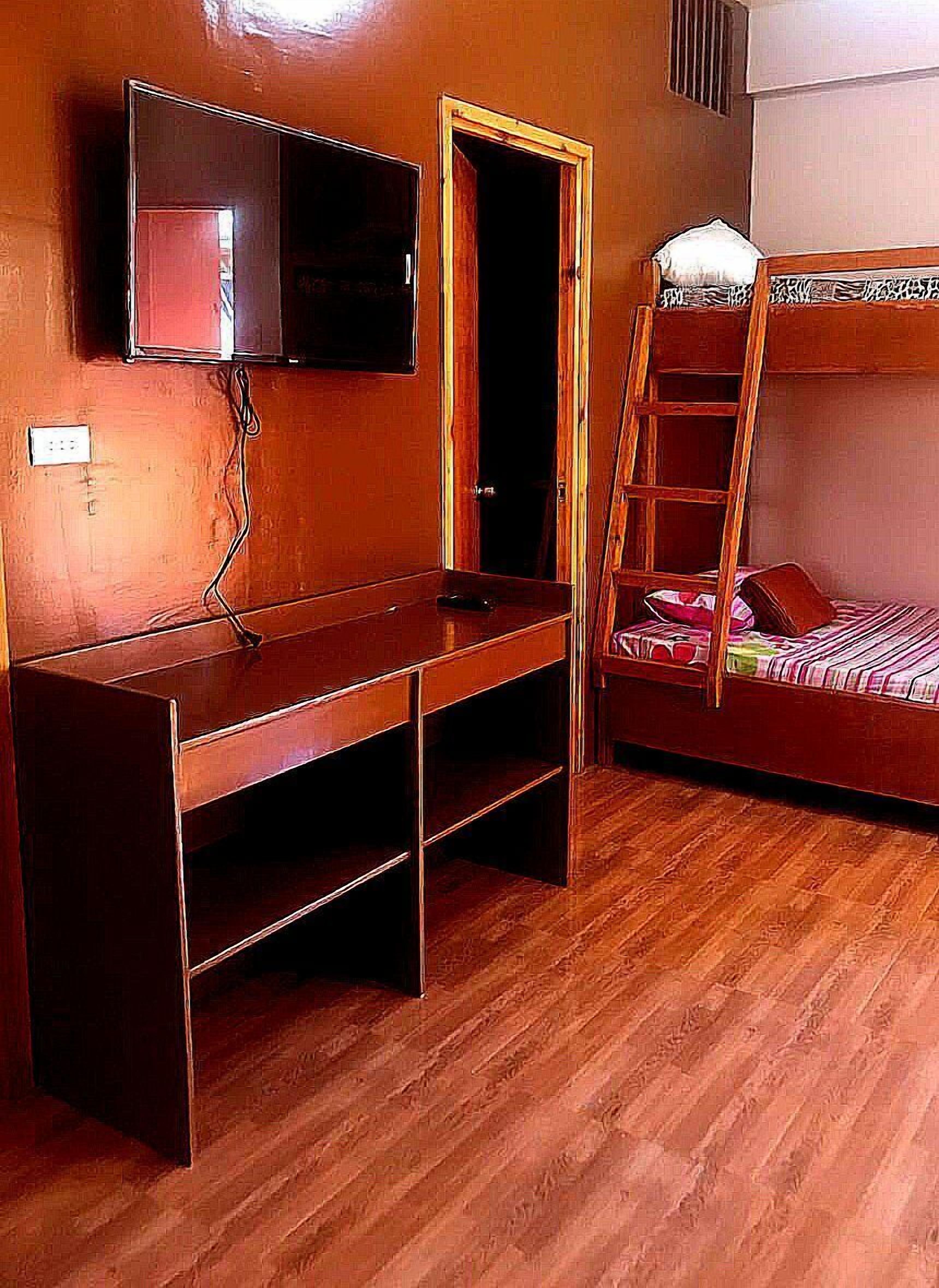 Jmm Apartelle & Transient by OYO Rooms