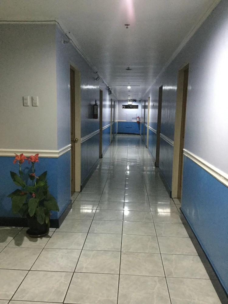 La Brea Inn