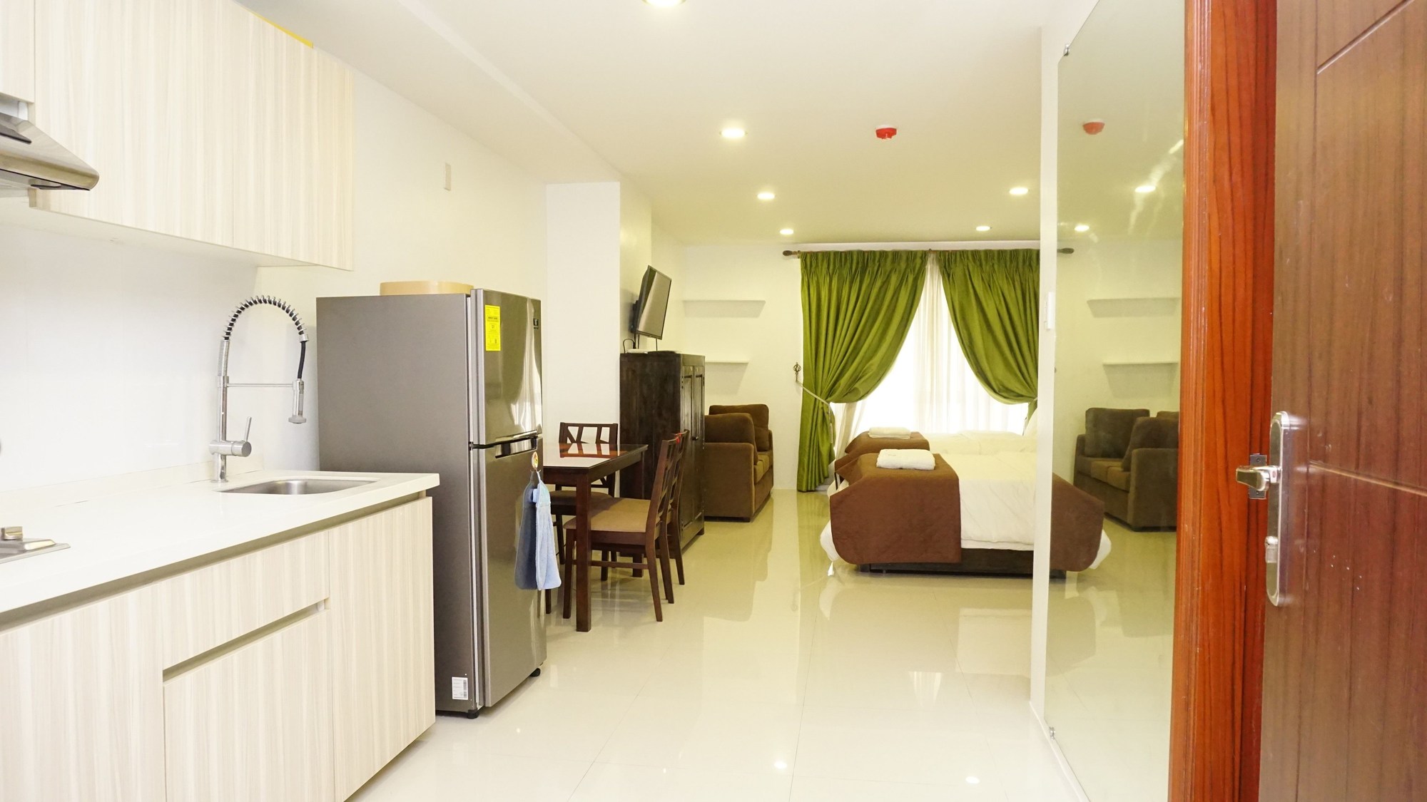 Mega Tower Residences