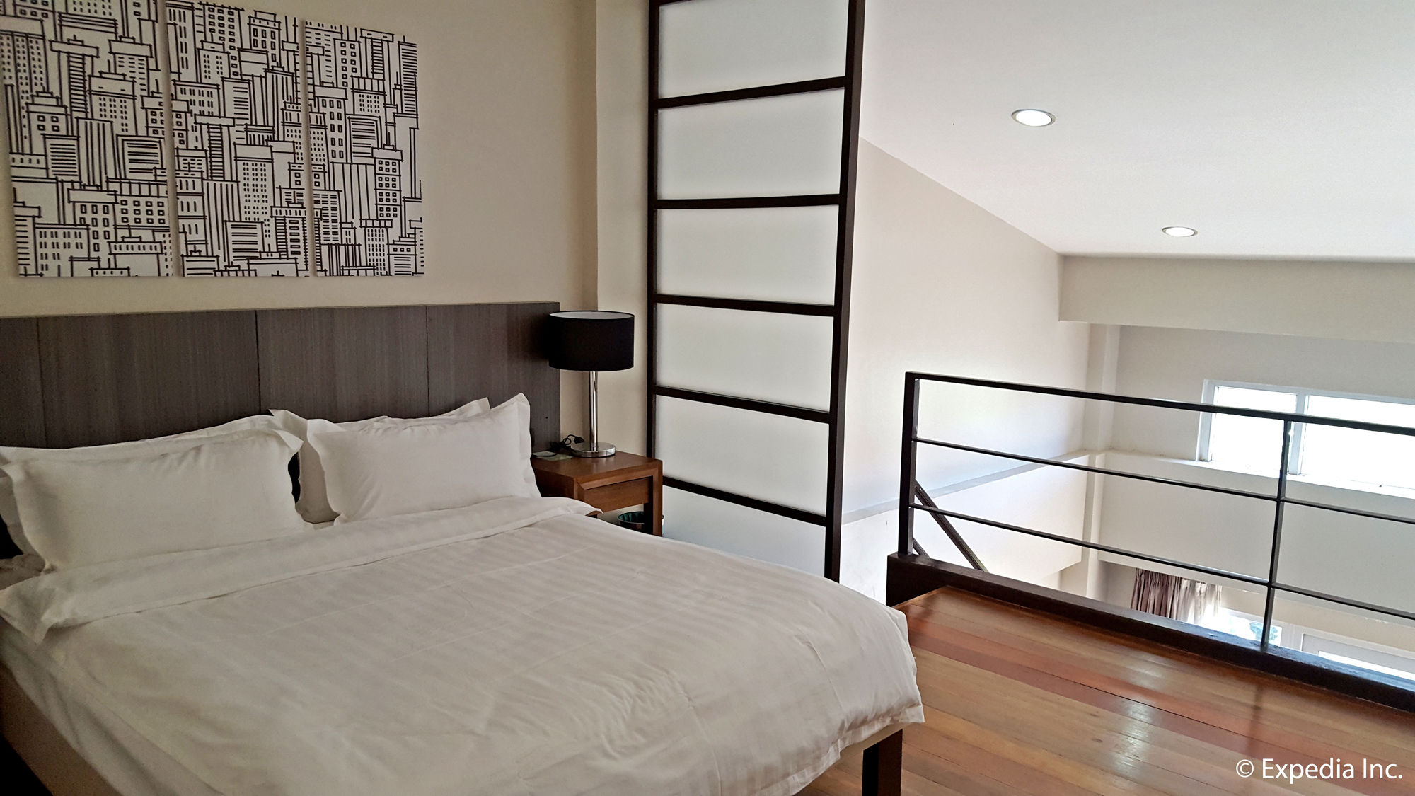 Newtown Plaza Hotel
