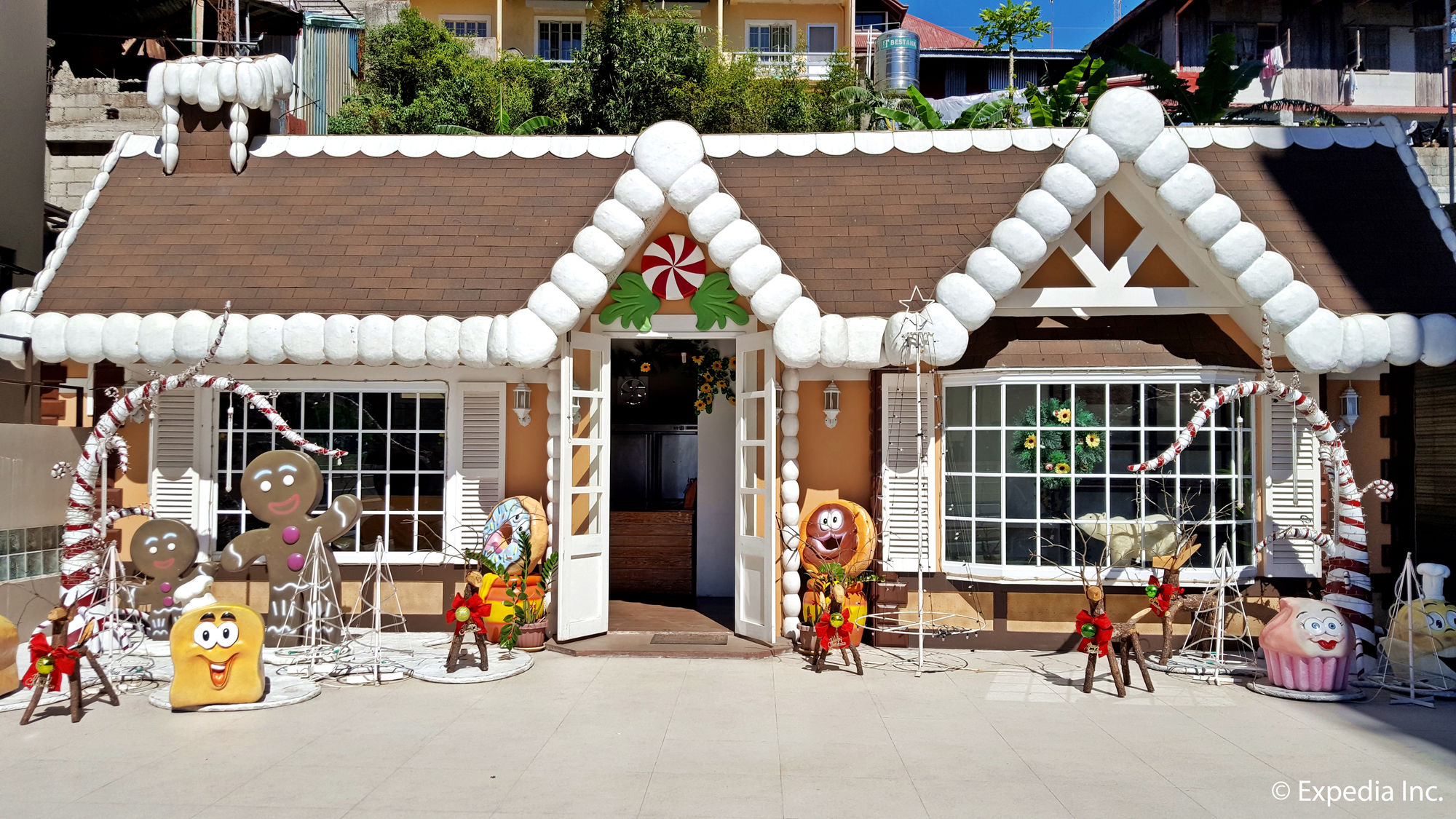 Newtown Plaza Hotel