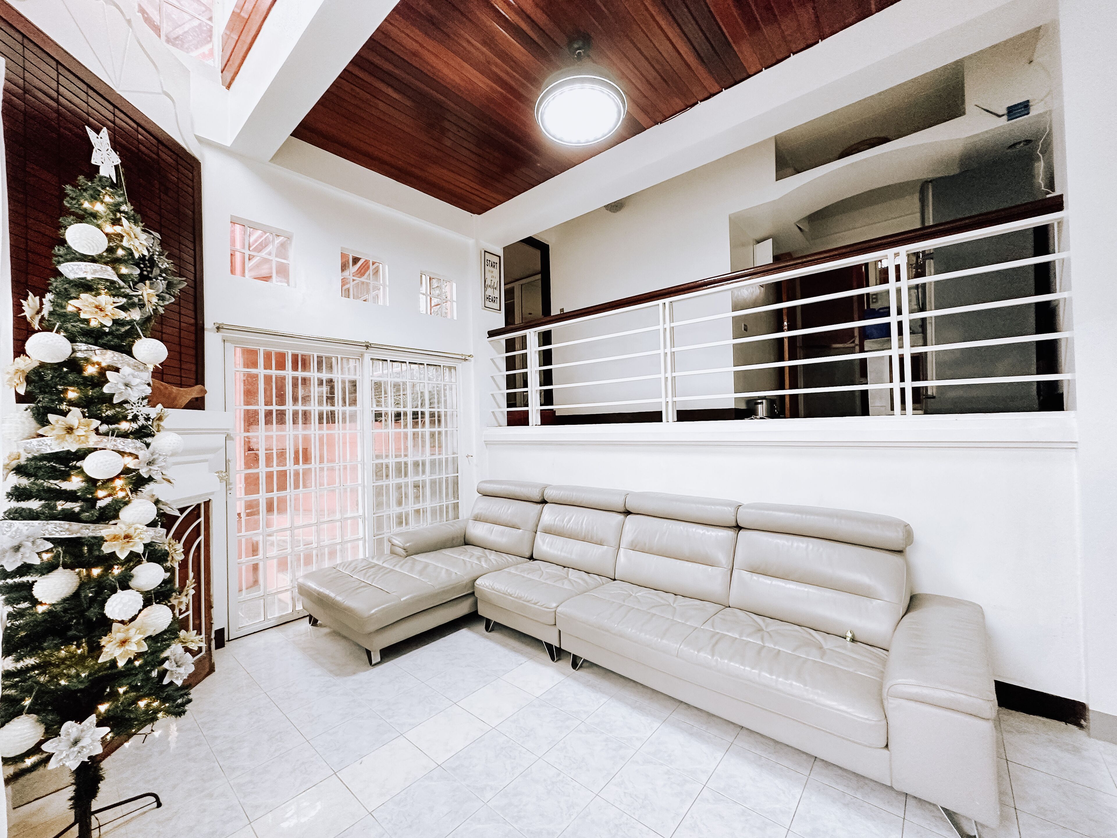 Nucasa Transient House In Baguio