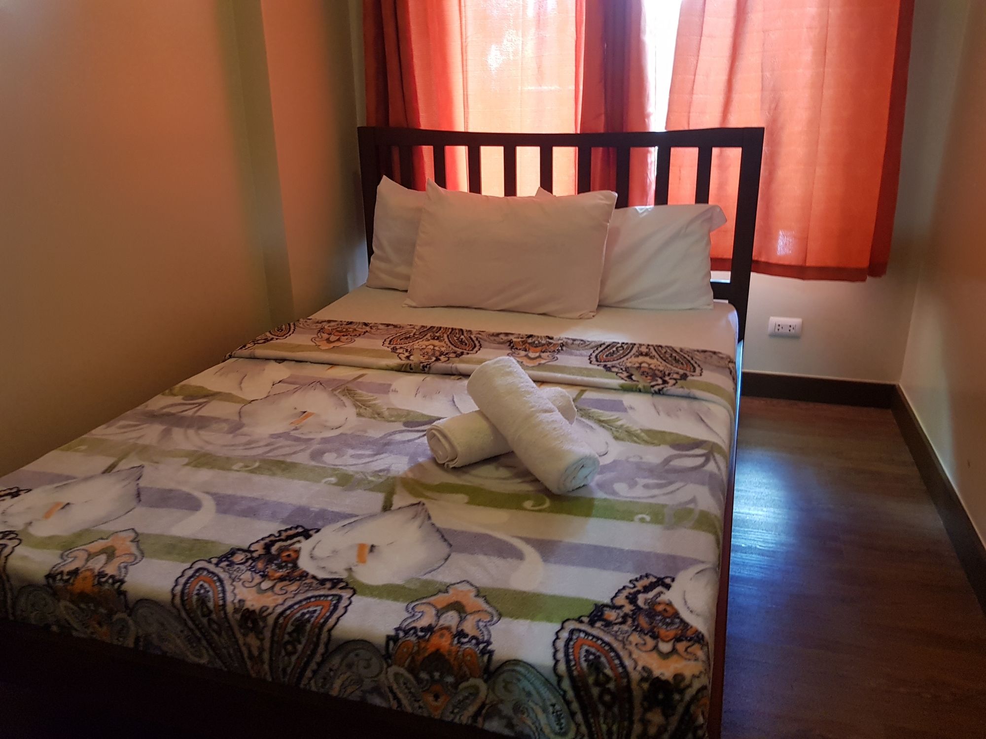 Outlook Ridge Residences