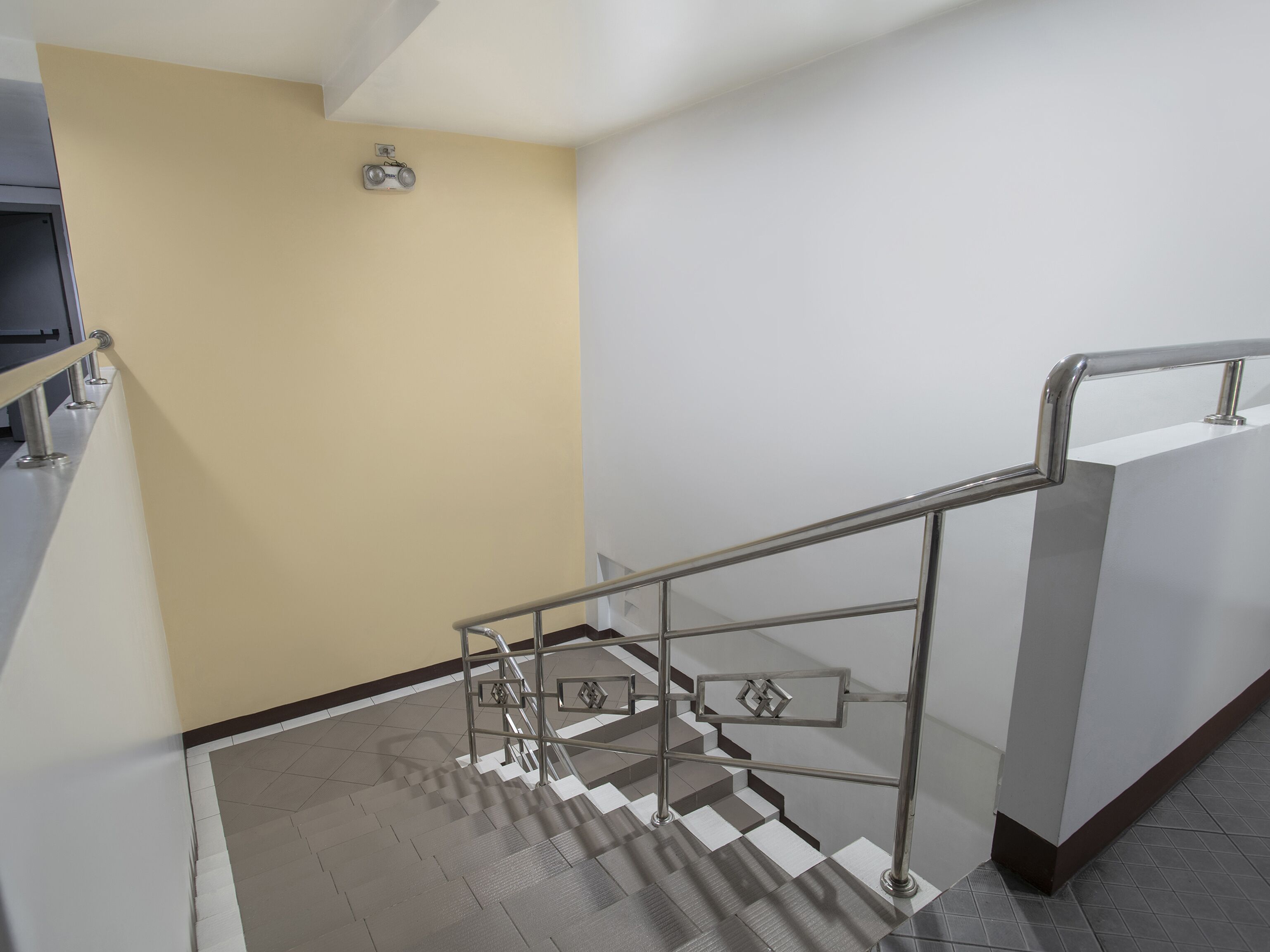 OYO 549 Sajj Bldg