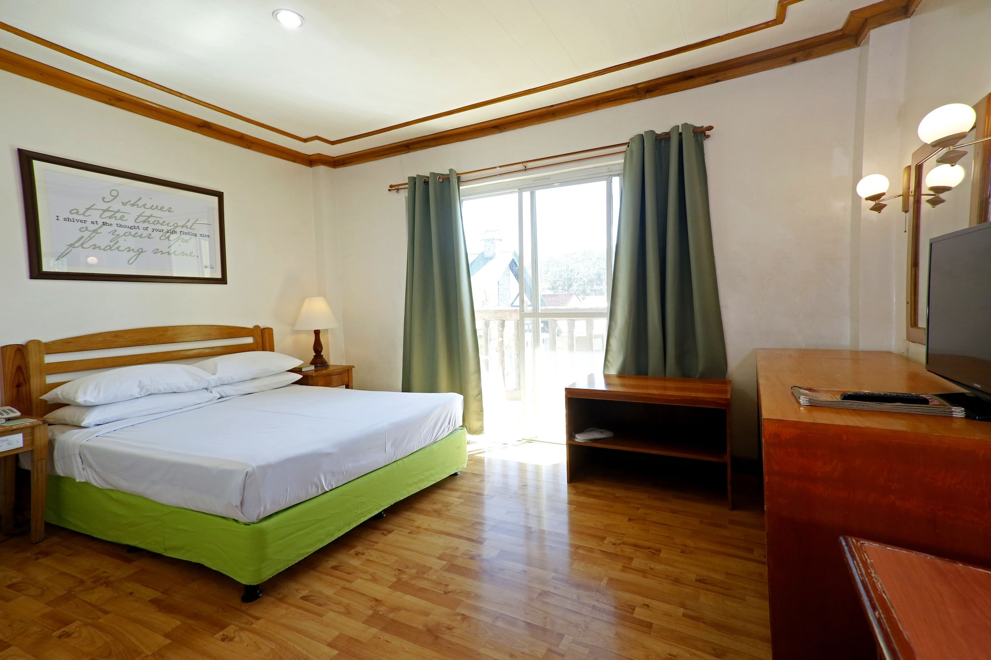 Ridgewood Hotel
