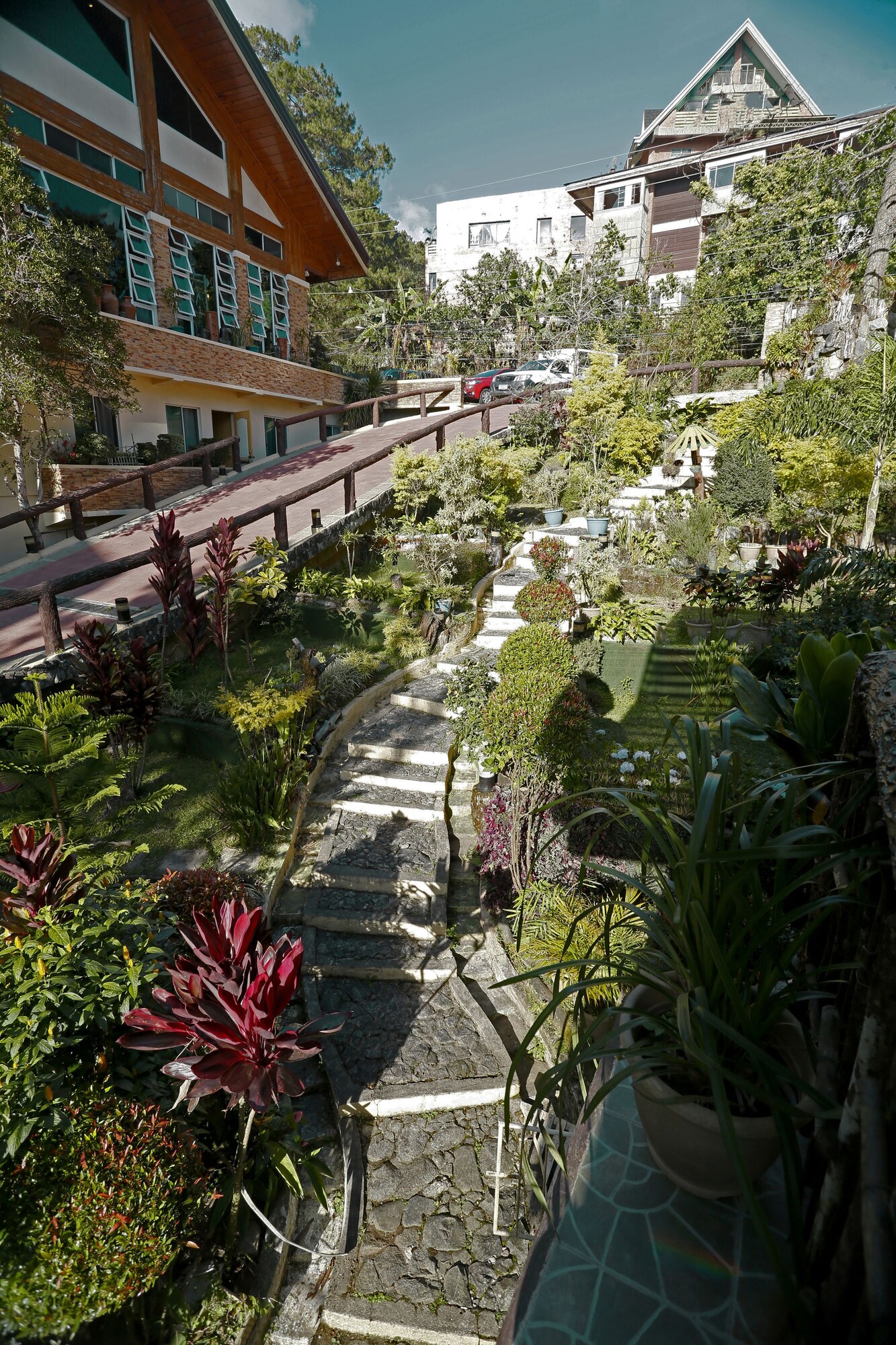 Ridgewood Hotel