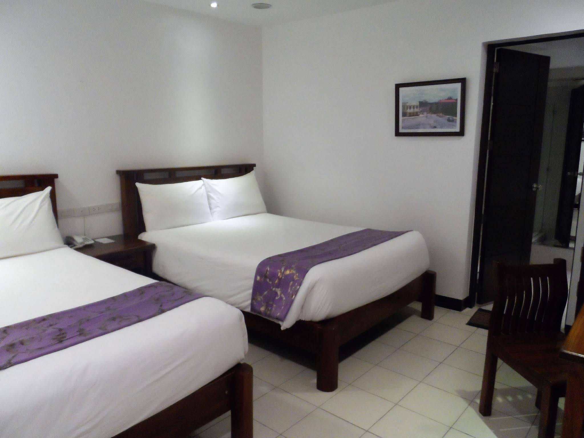 Safari Lodge Baguio by Log Cabin Hotel