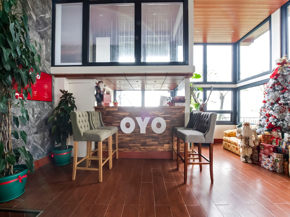 Sunset View Ridge Residences by OYO Rooms