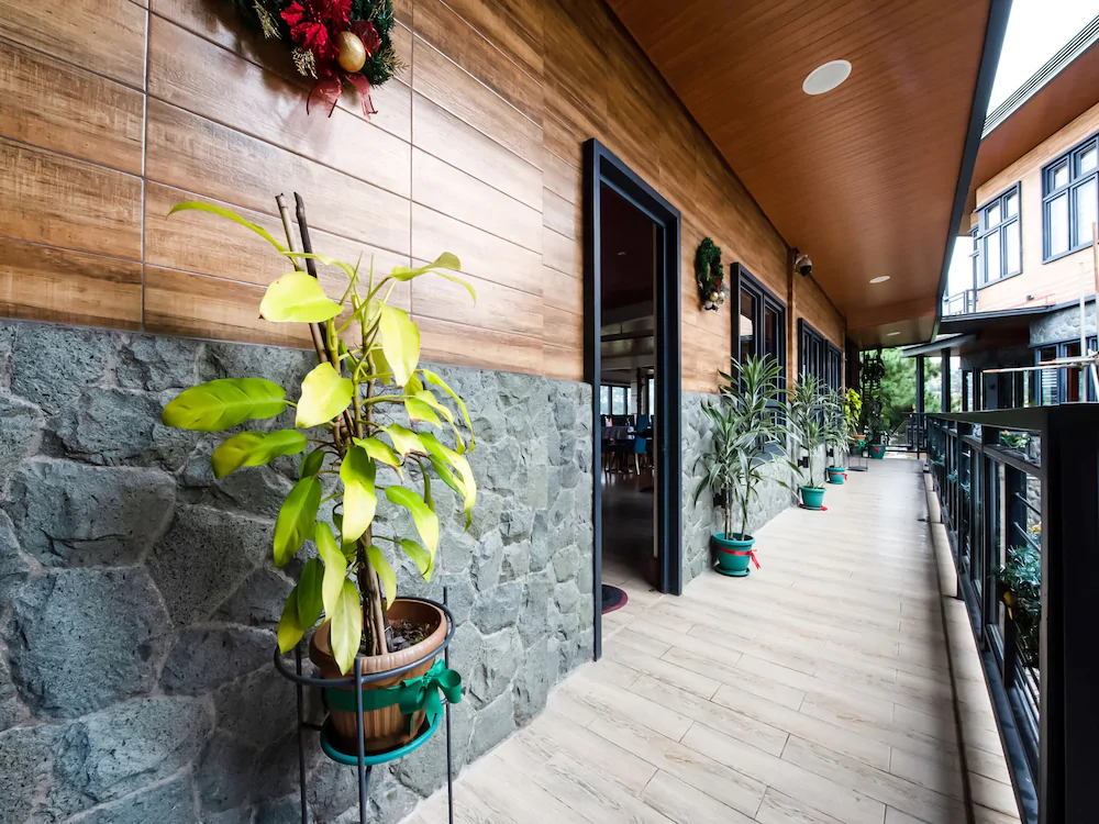 Sunset View Ridge Residences by OYO Rooms