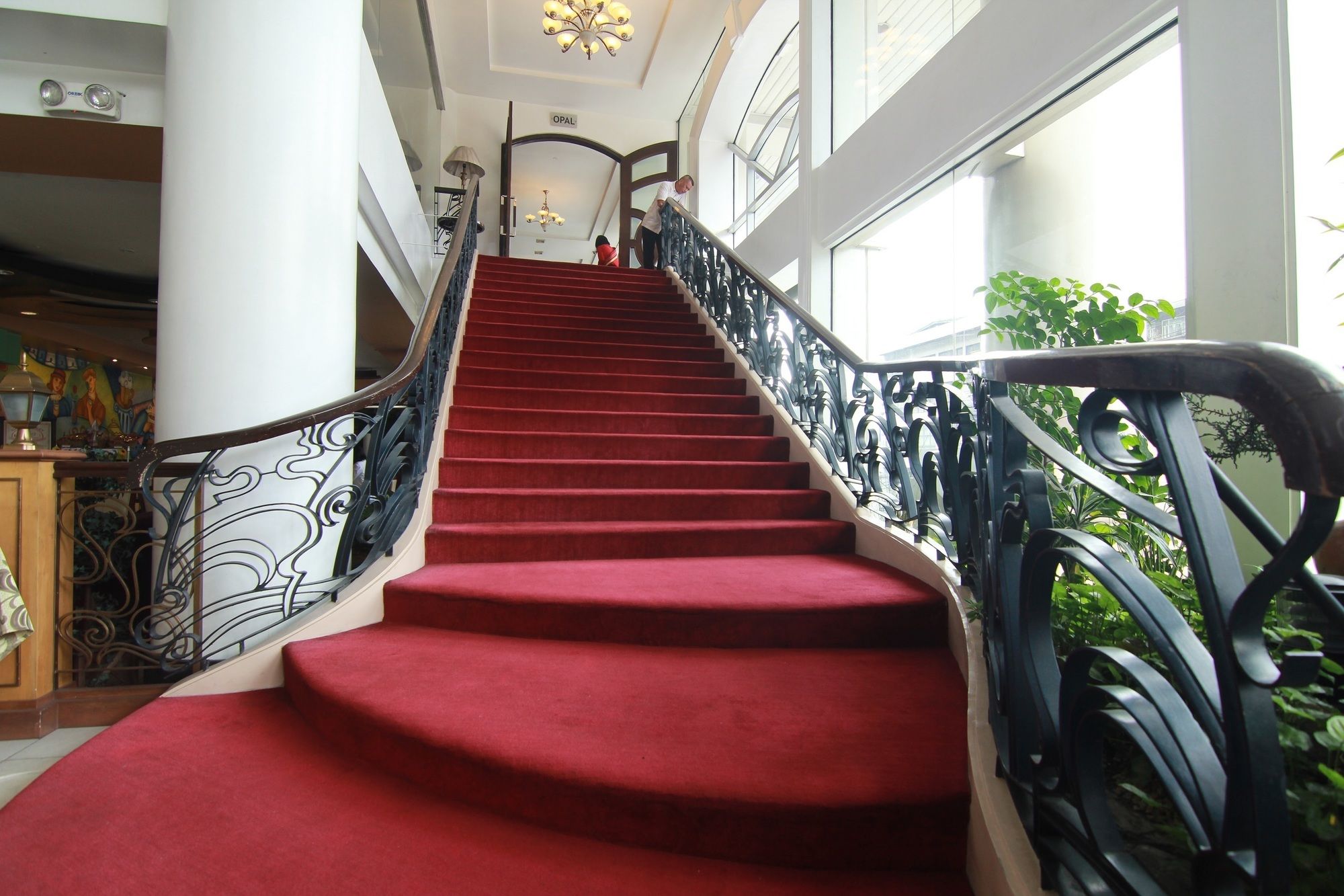Supreme Convention Plaza