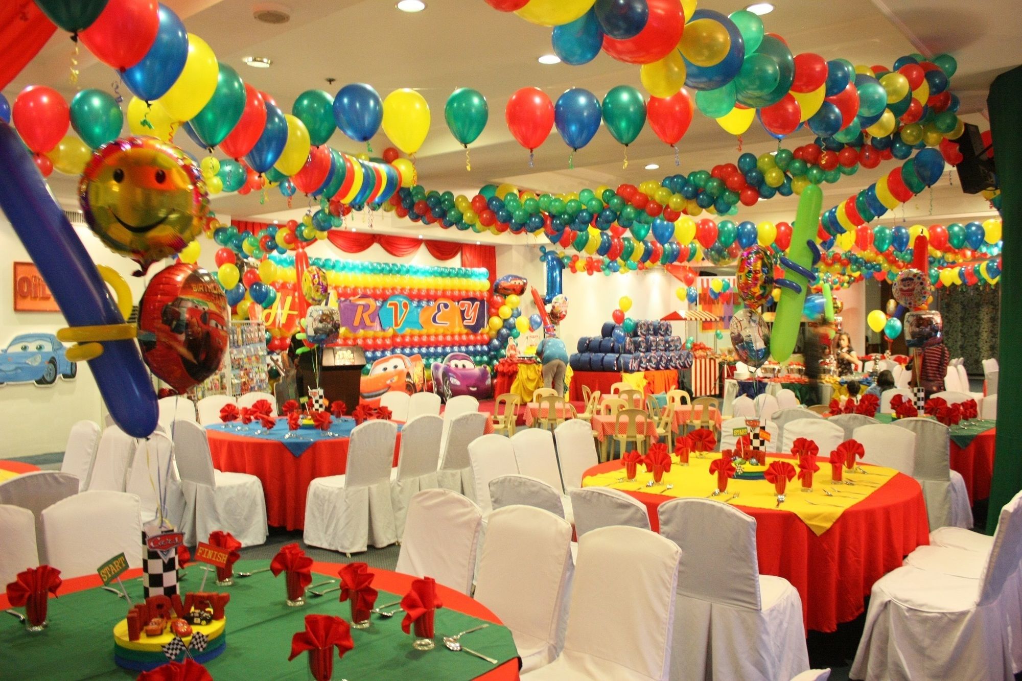 Supreme Convention Plaza