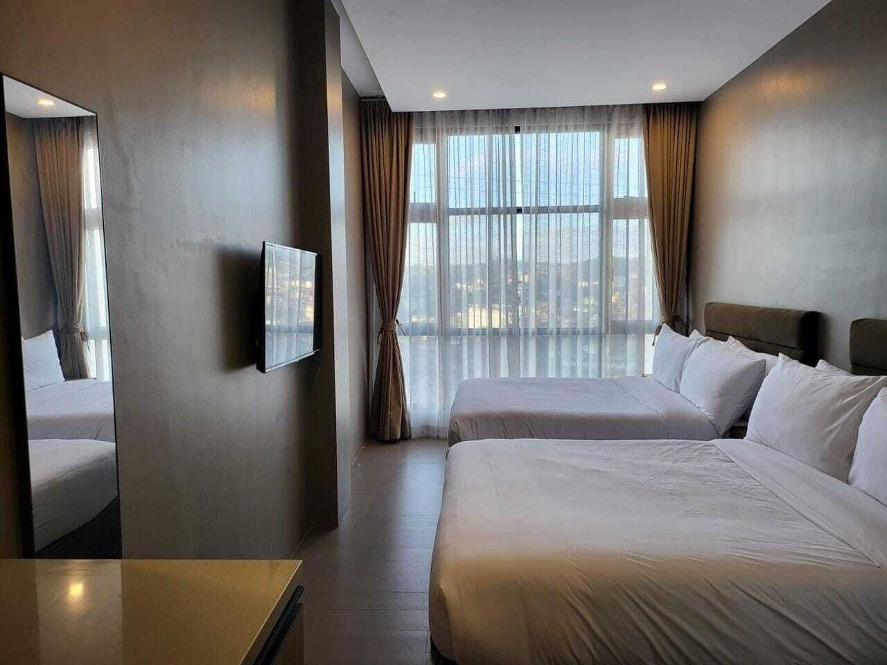 Uphill Hotel