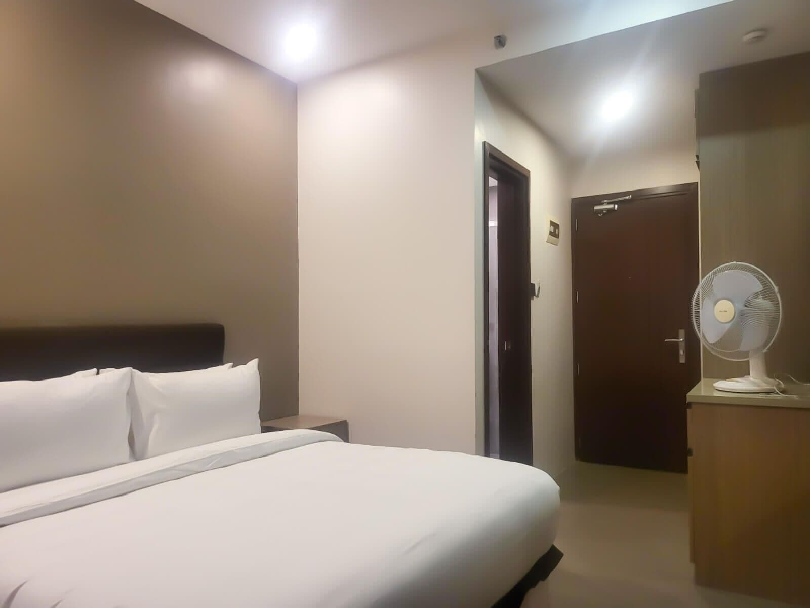 Uphill Hotel
