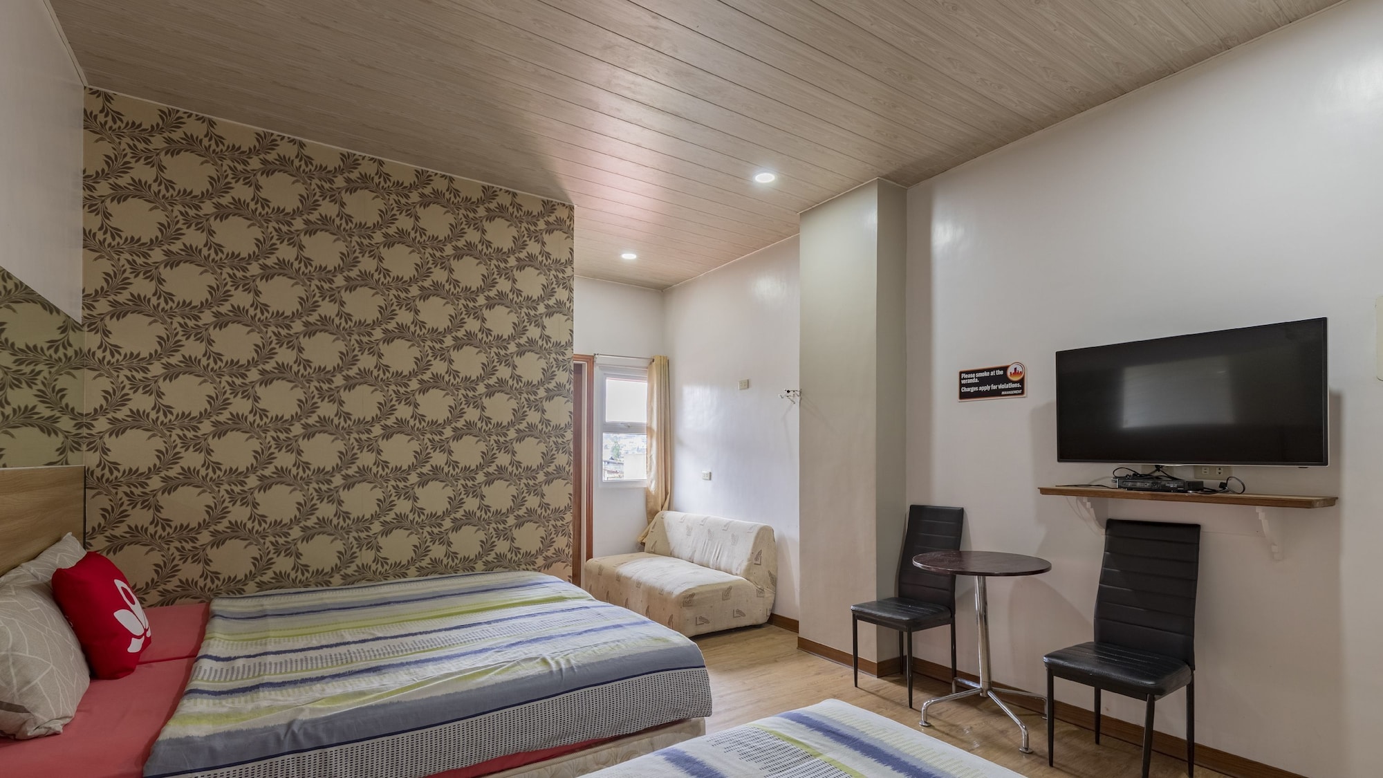 Urban Hotel