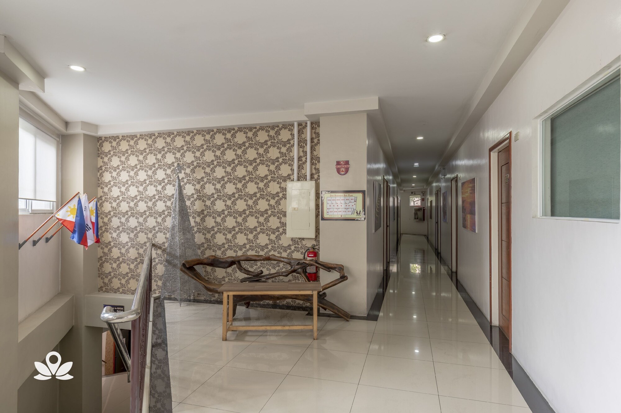 Urban Hotel