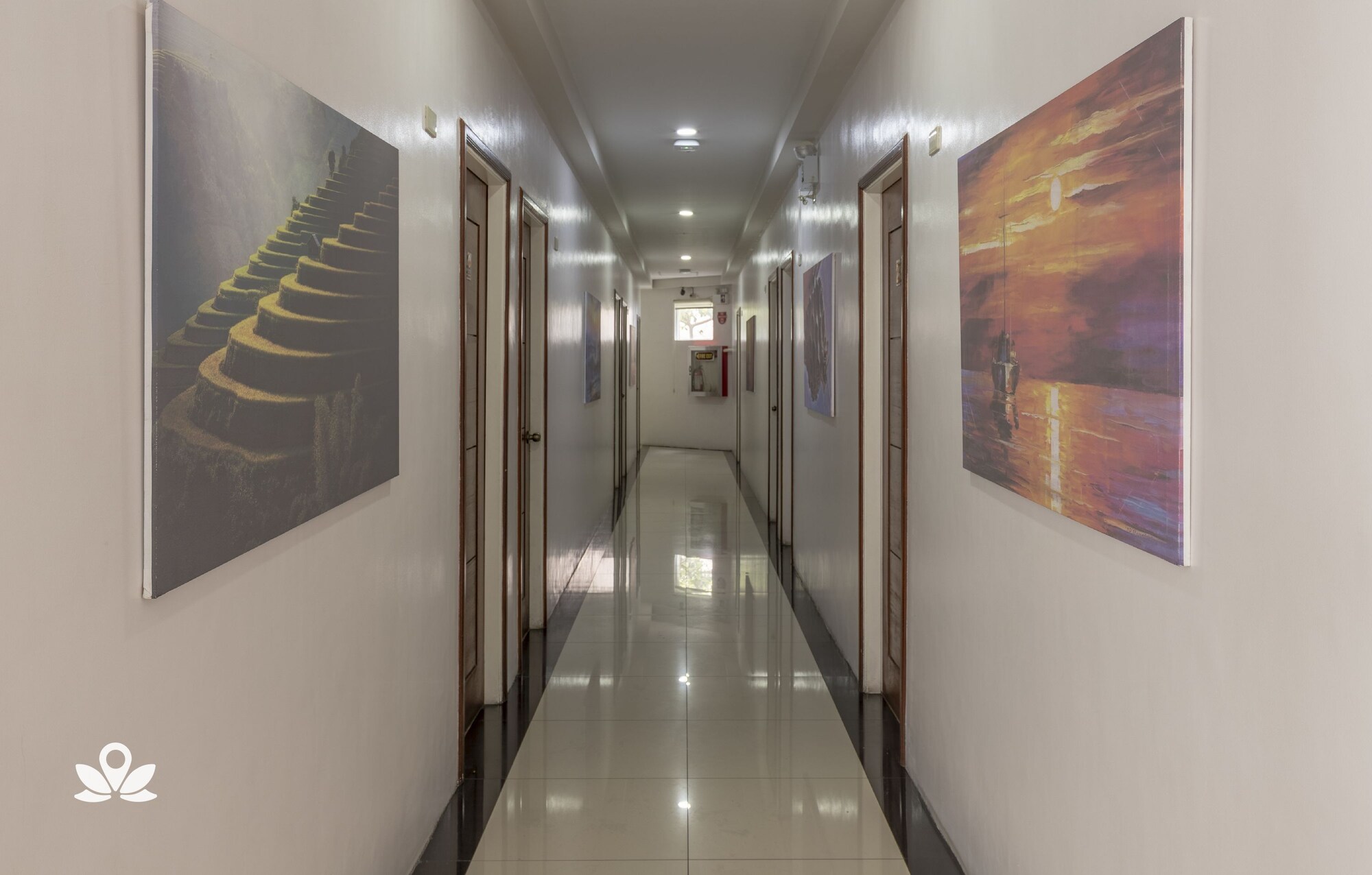 Urban Hotel
