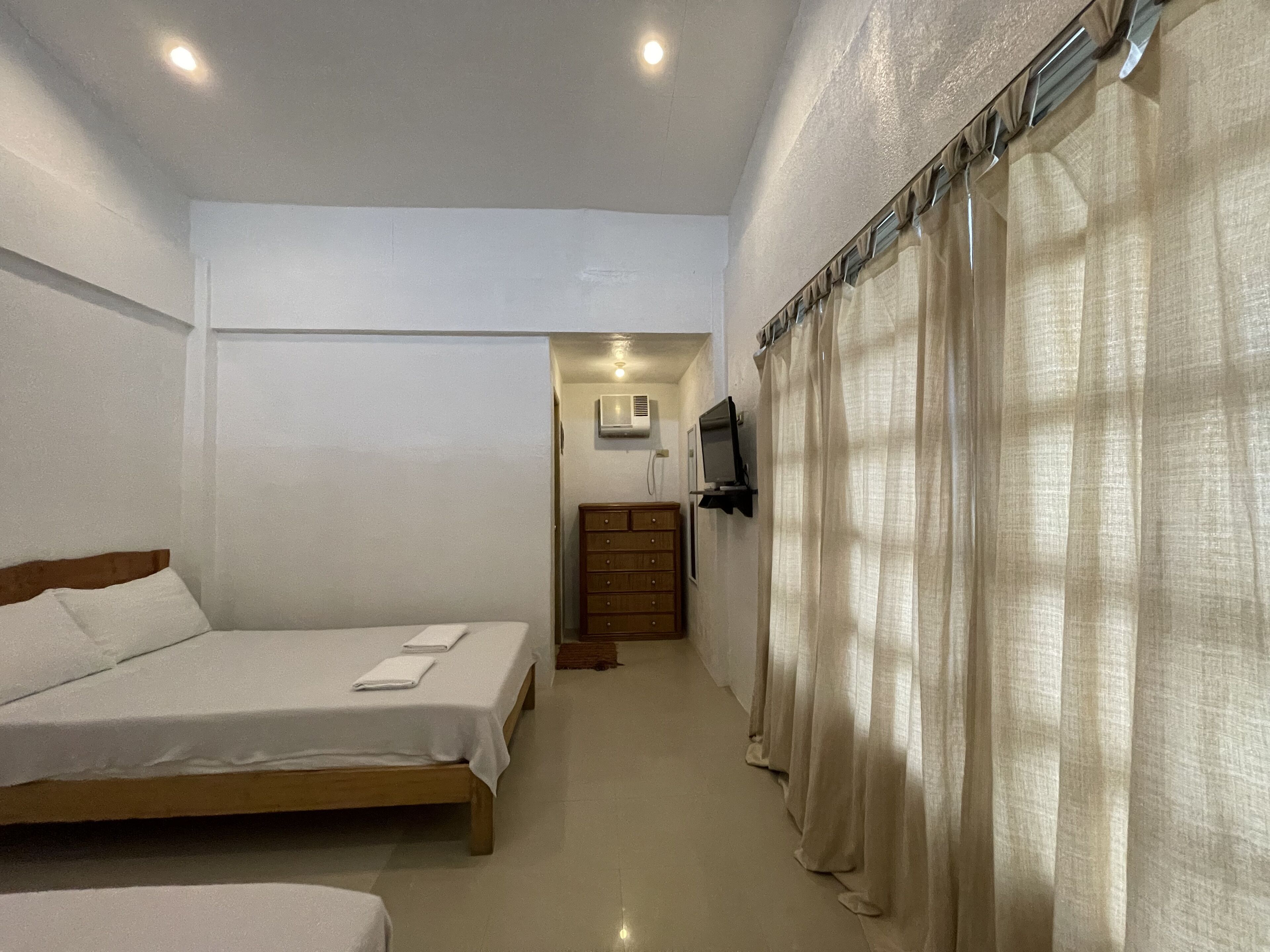 Akkaw Baler Hometel