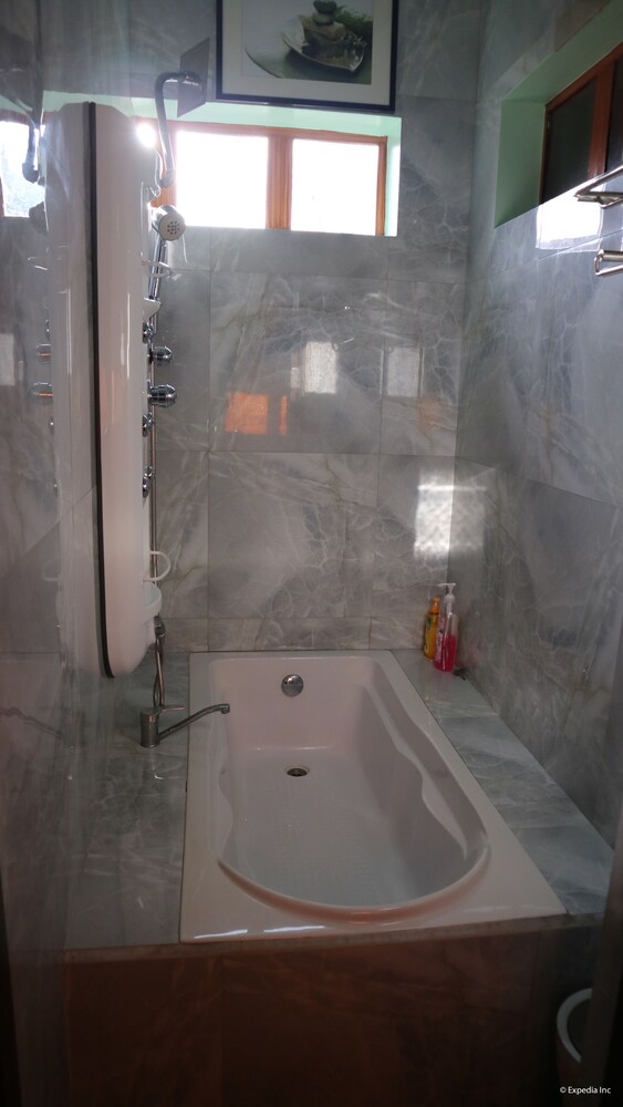 Luxus Residencia De Baler