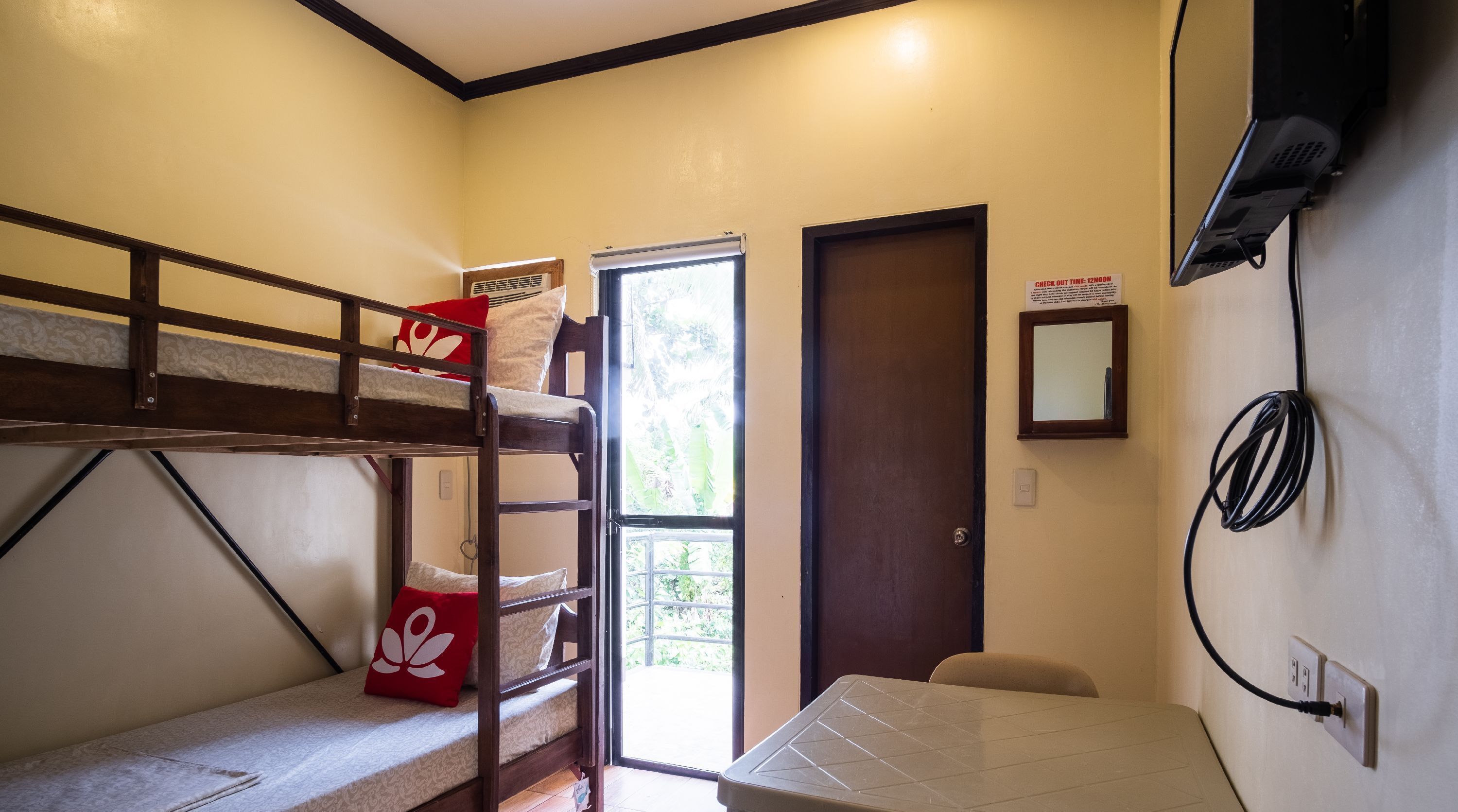 Ver Amare Place by Zen Rooms